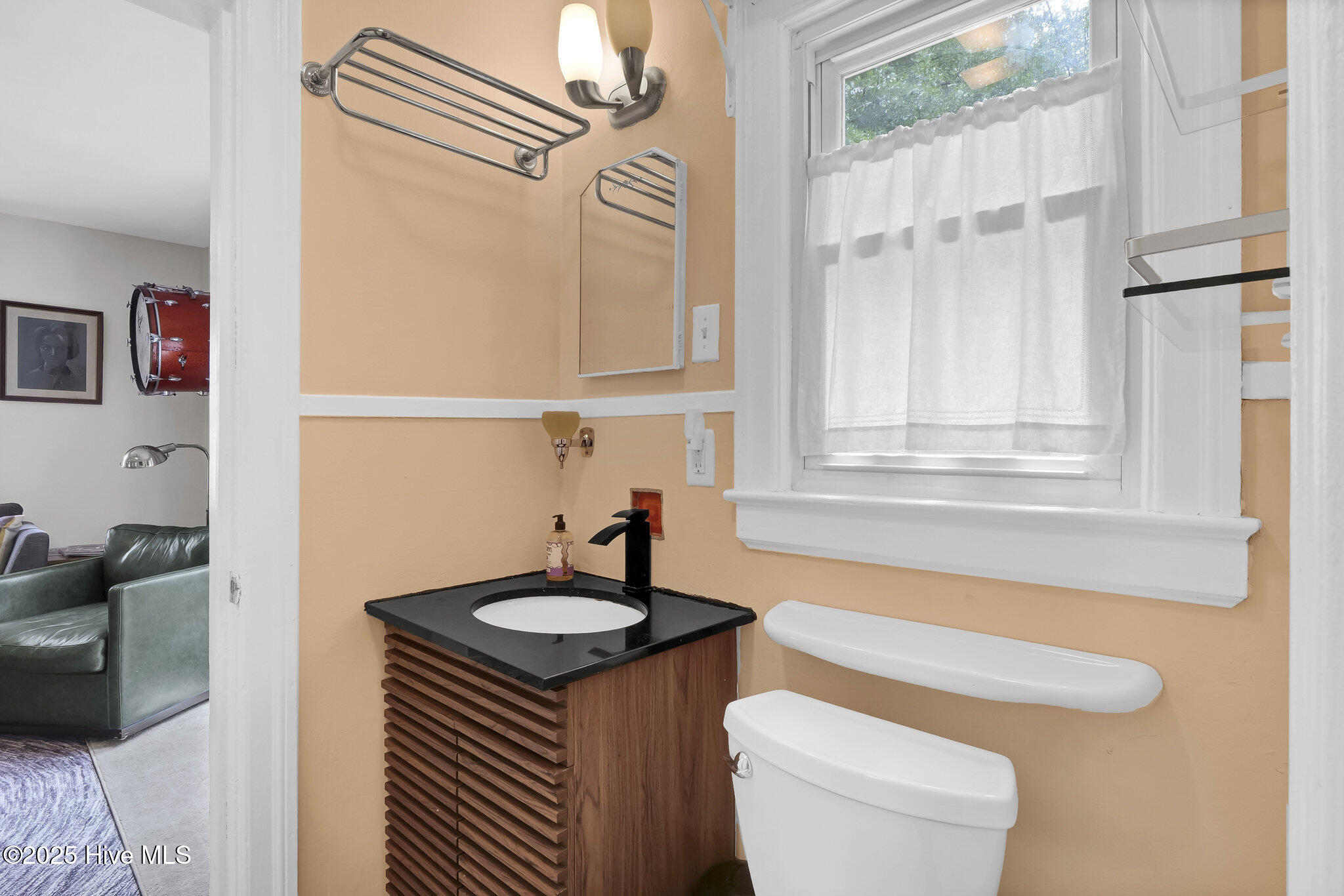 100513578 | Photo 12