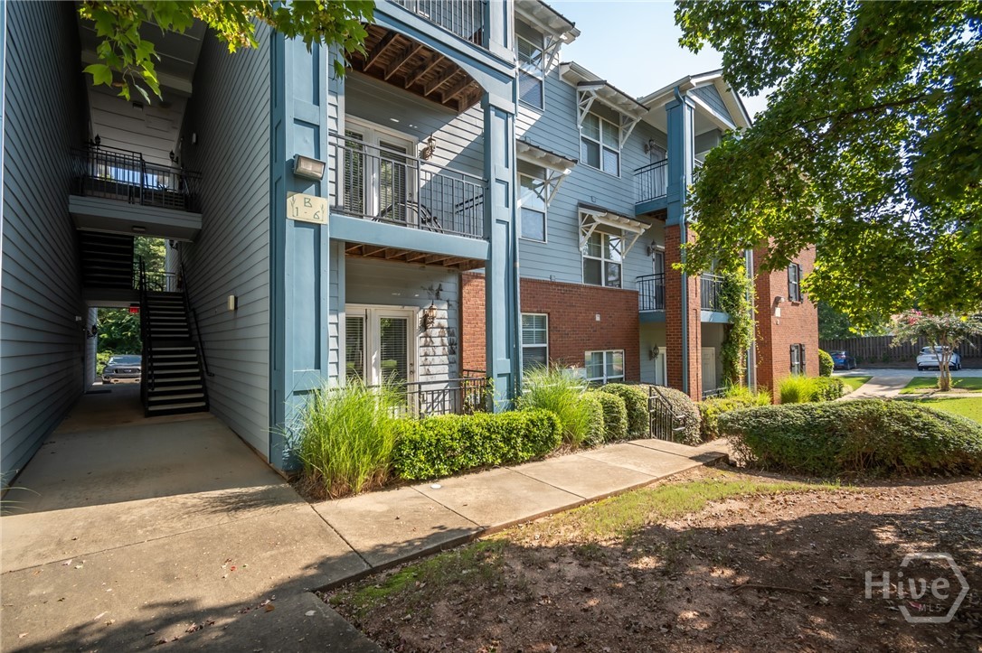 2nd image of 120 Moose Clb Dr, Athens, GA 30606