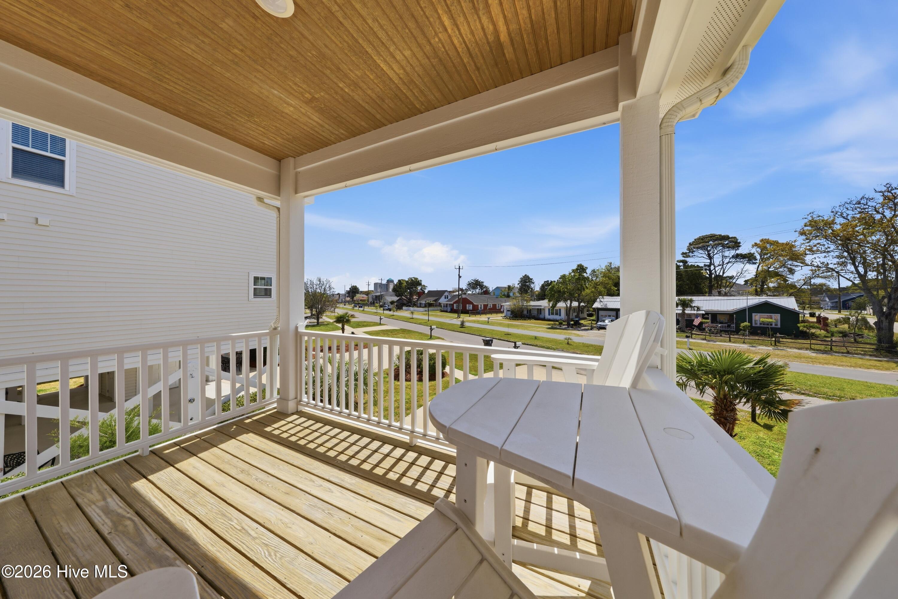 100566755 | Photo 28