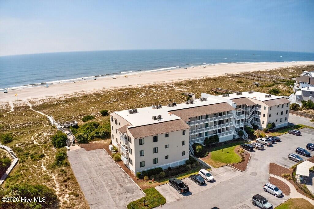 2nd image of 10300 Coast Guard Rd, Emerald Isle, NC 28594
