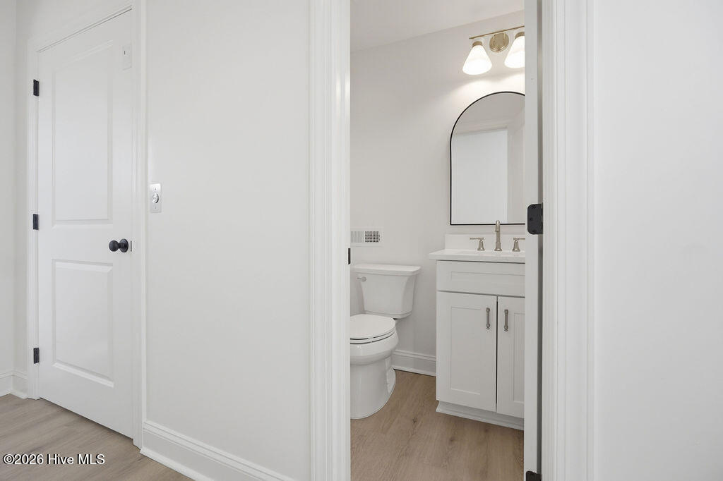 1 Bottlenose Boulevard,North Topsail Beach