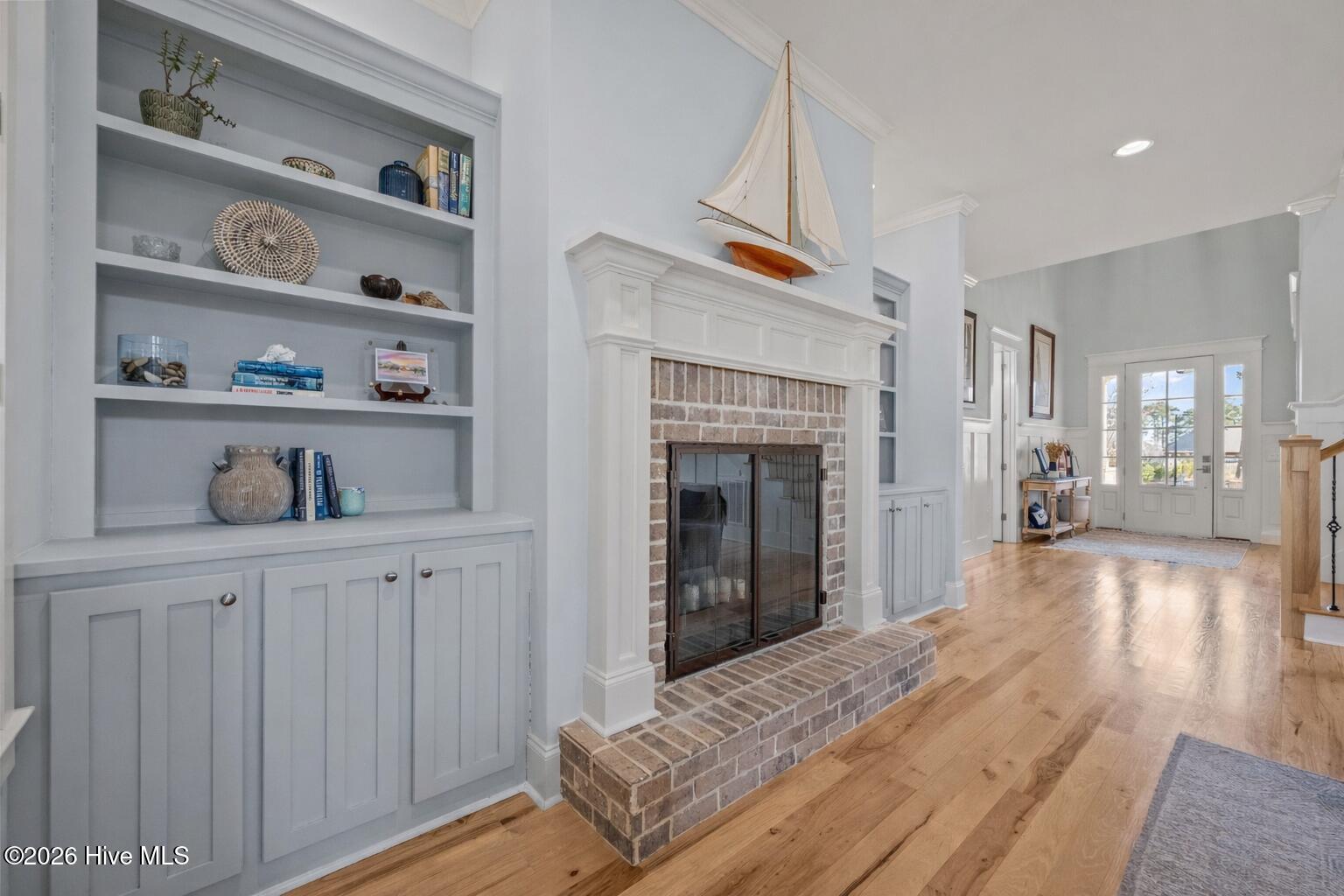 100554318 | Photo 17