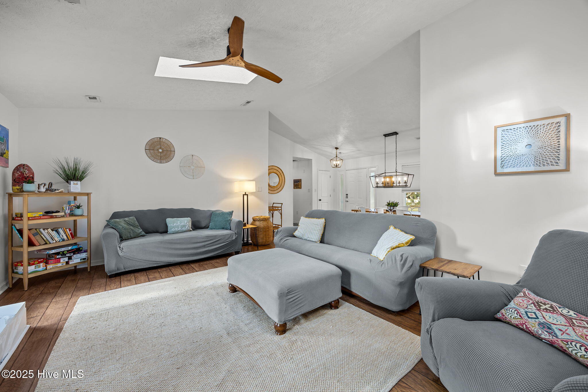 100522613 | Photo 30