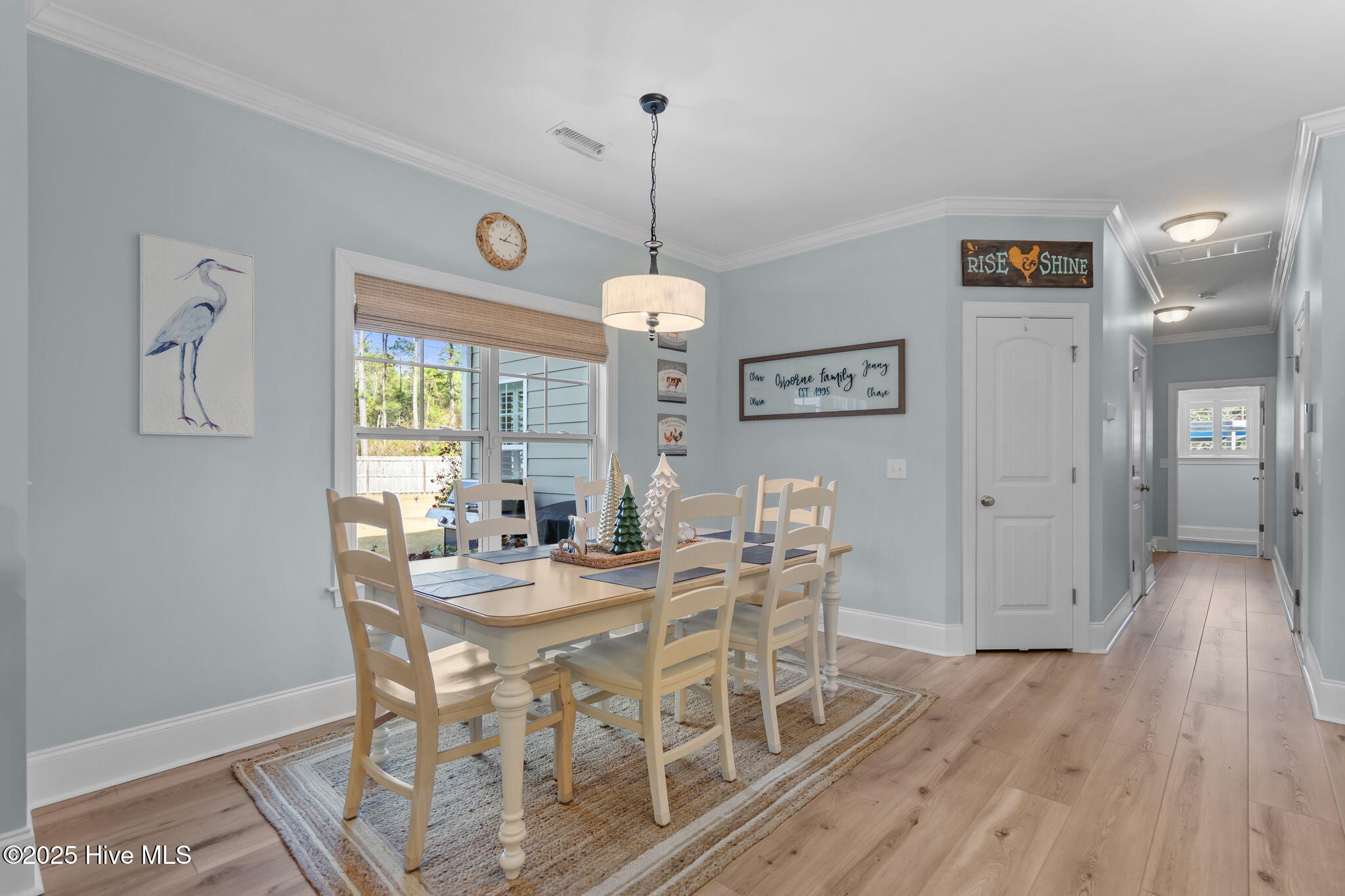 100543629 | Photo 16