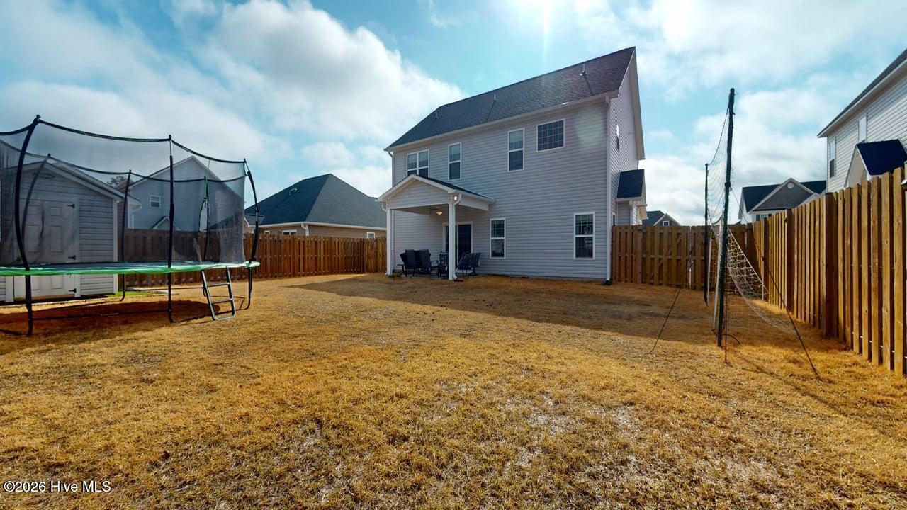 100559216 | Photo 54