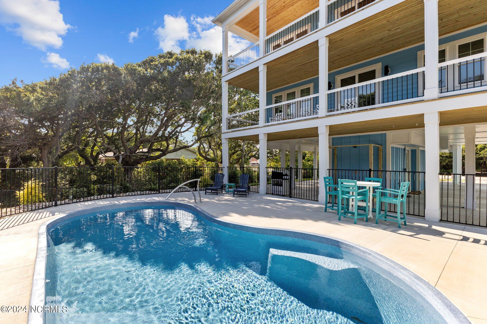 941 Salter Path Road,Salter Path