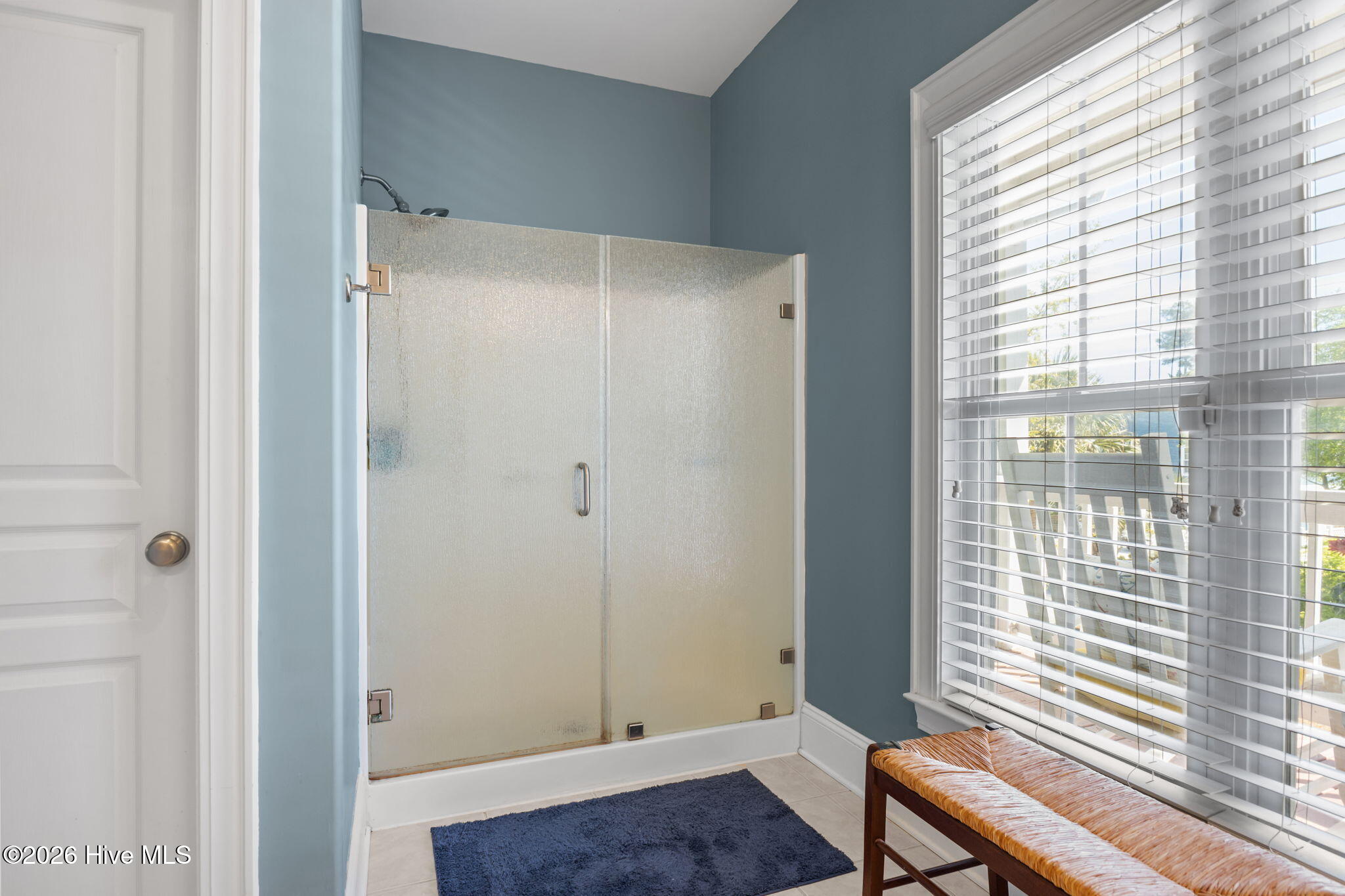 100562020 | Photo 19