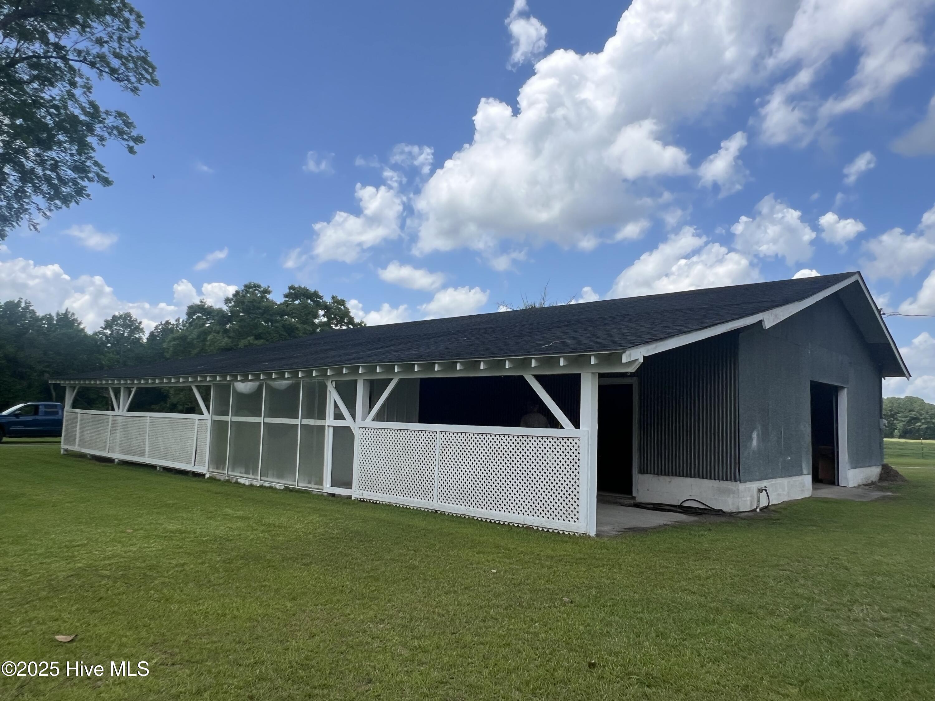 Homes for sale in Tabor City, NC | 3281 Richard Wright Rd, Tabor City, NC 28463 | MLS# 100513850