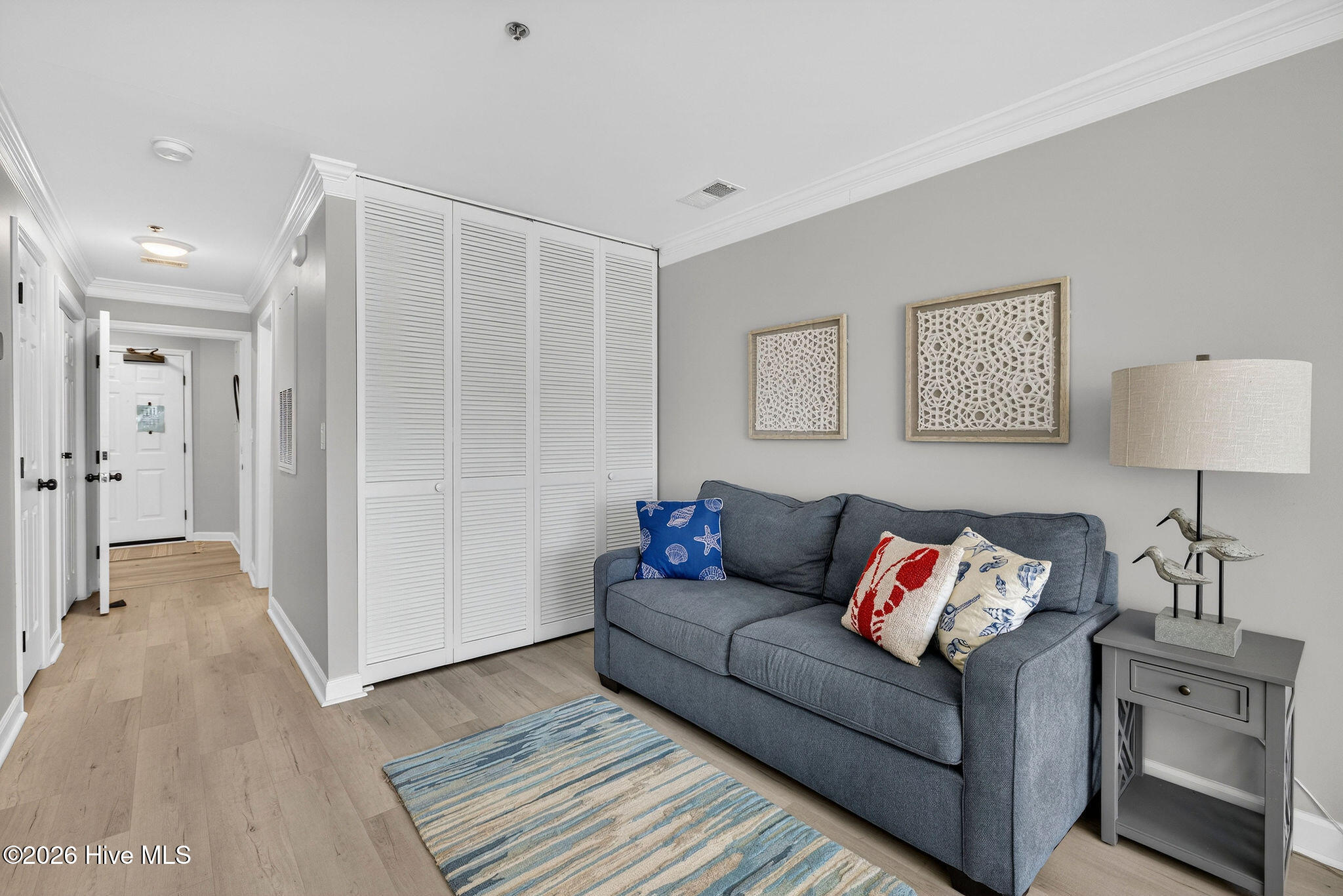 100550000 | Photo 22