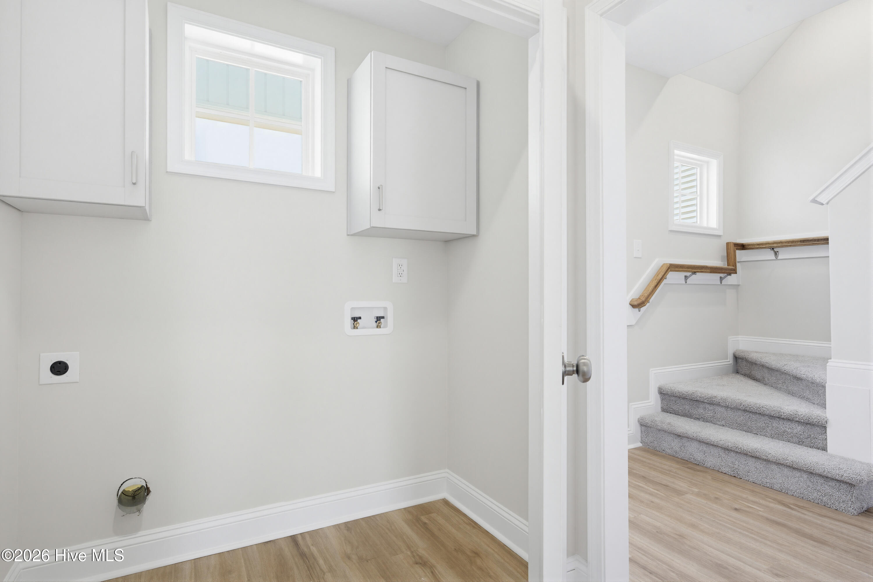 100567611 | Photo 13