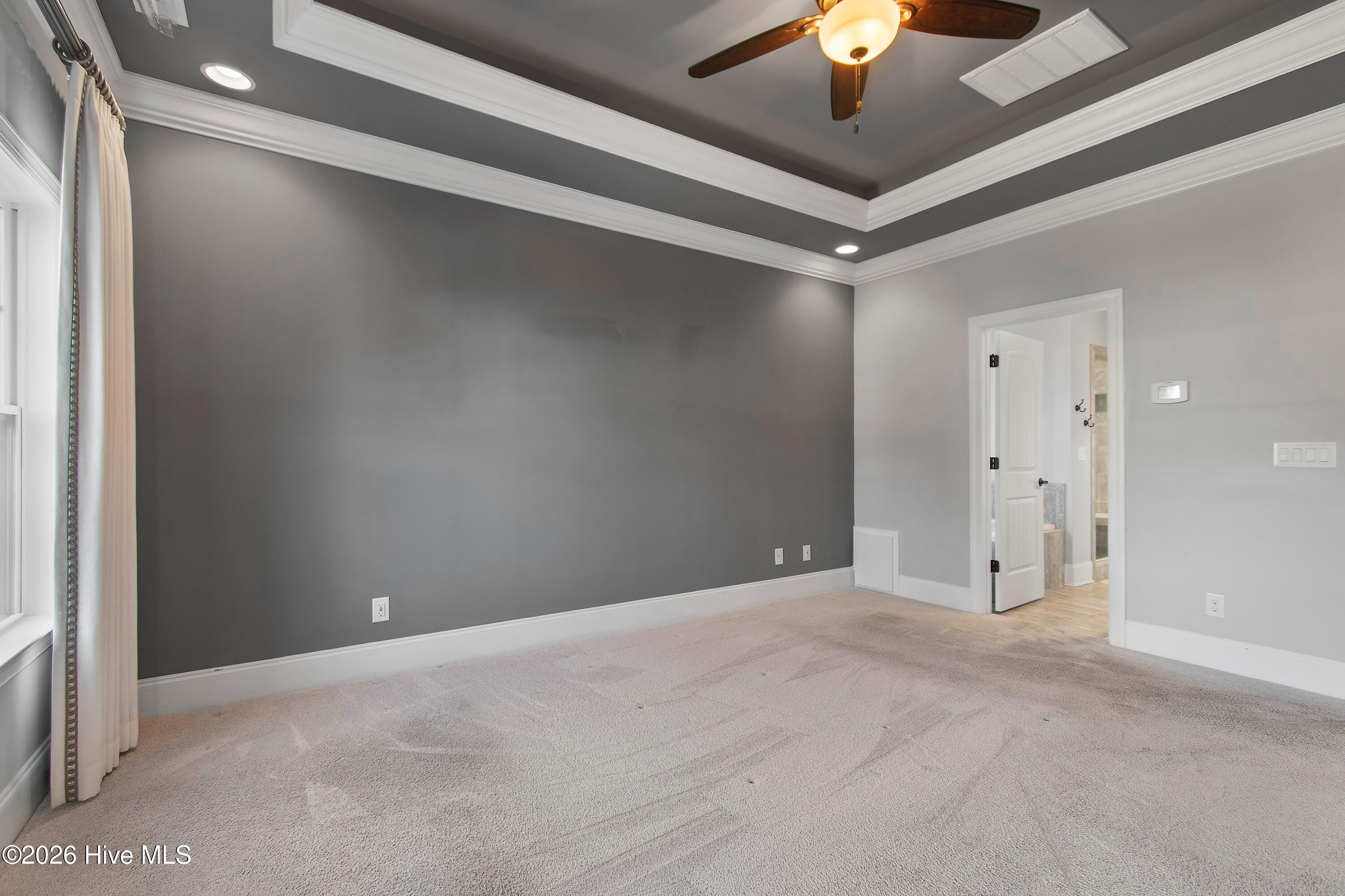 100554022 | Photo 29