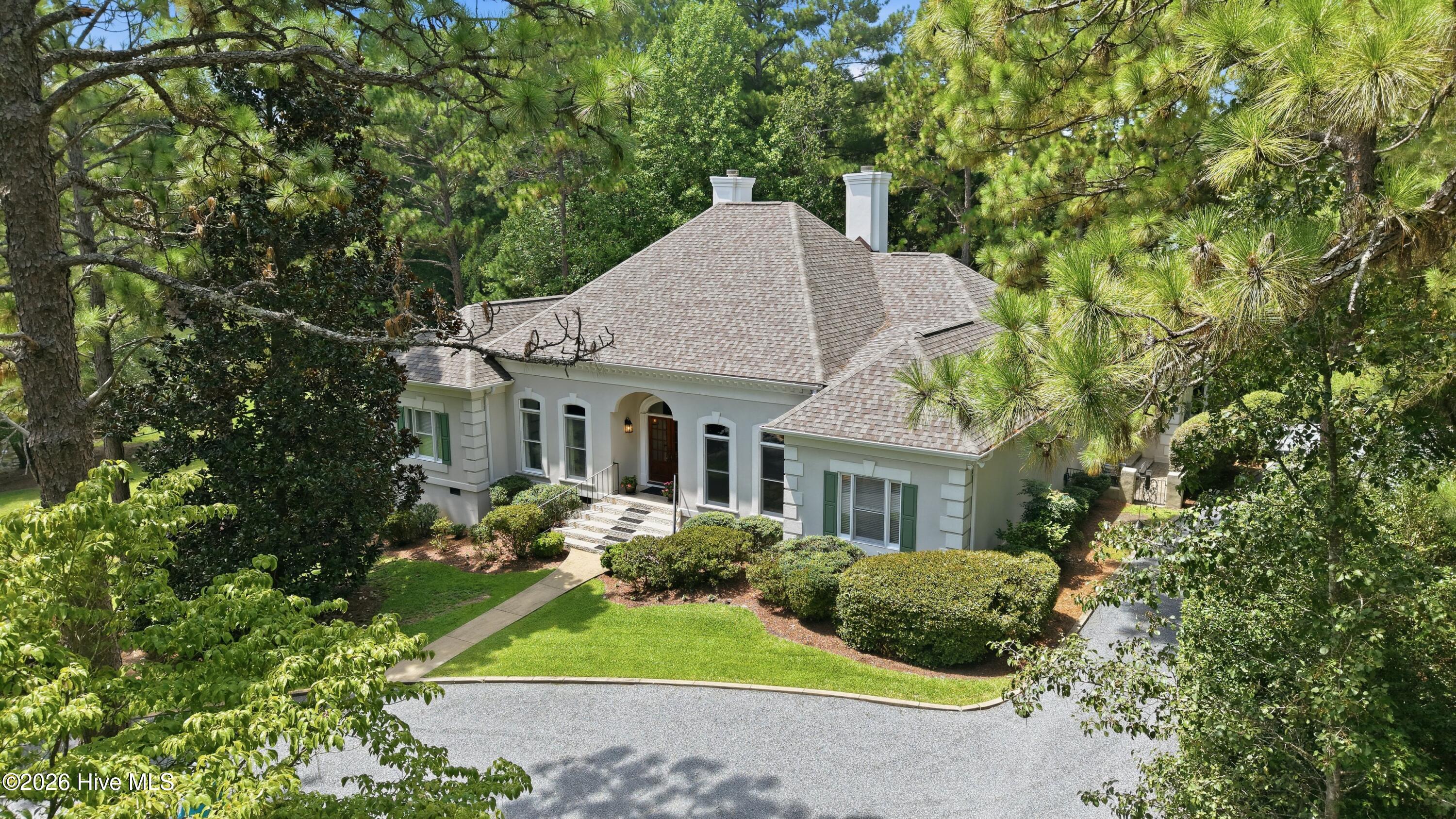 Photo 3 of Single family home for sale at 150 Quail Holw Dr, Pinehurst, NC 28374 | MLS# 100600964 | Listing updated on 2026-09-03