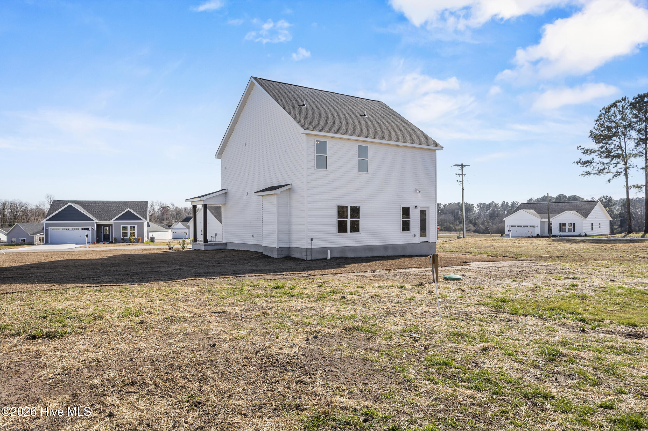 100552403 | Photo 35