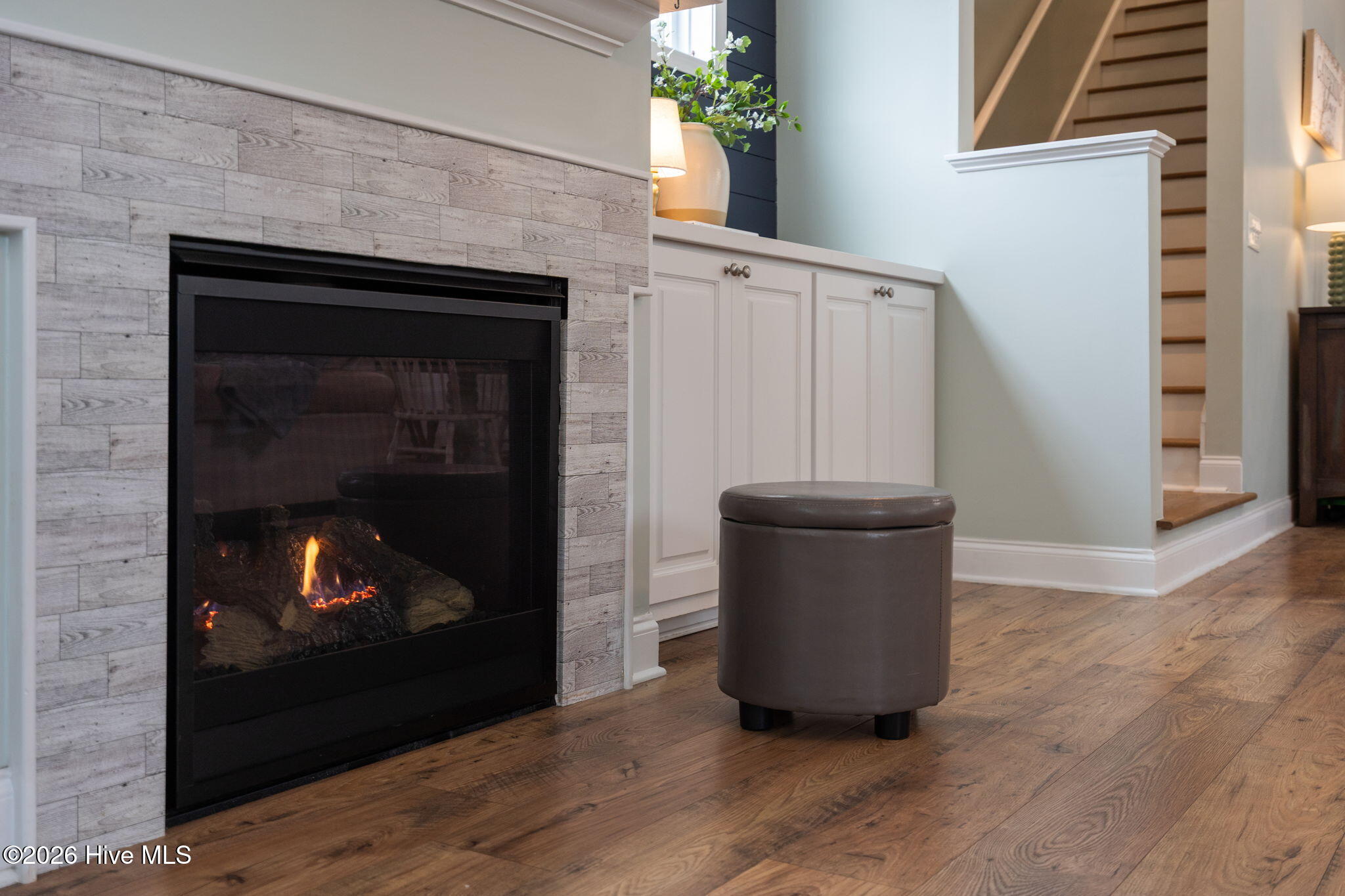 100558672 | Photo 14