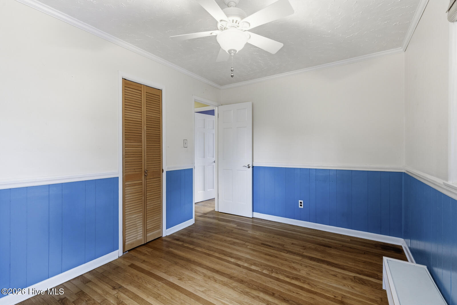 100558769 | Photo 23