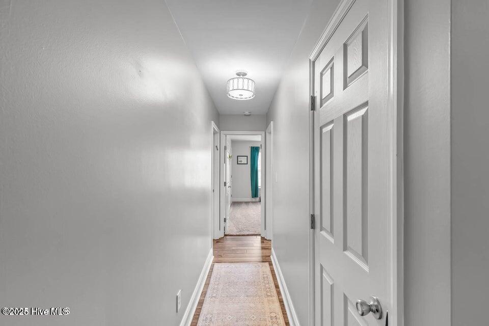 100556363 | Photo 38