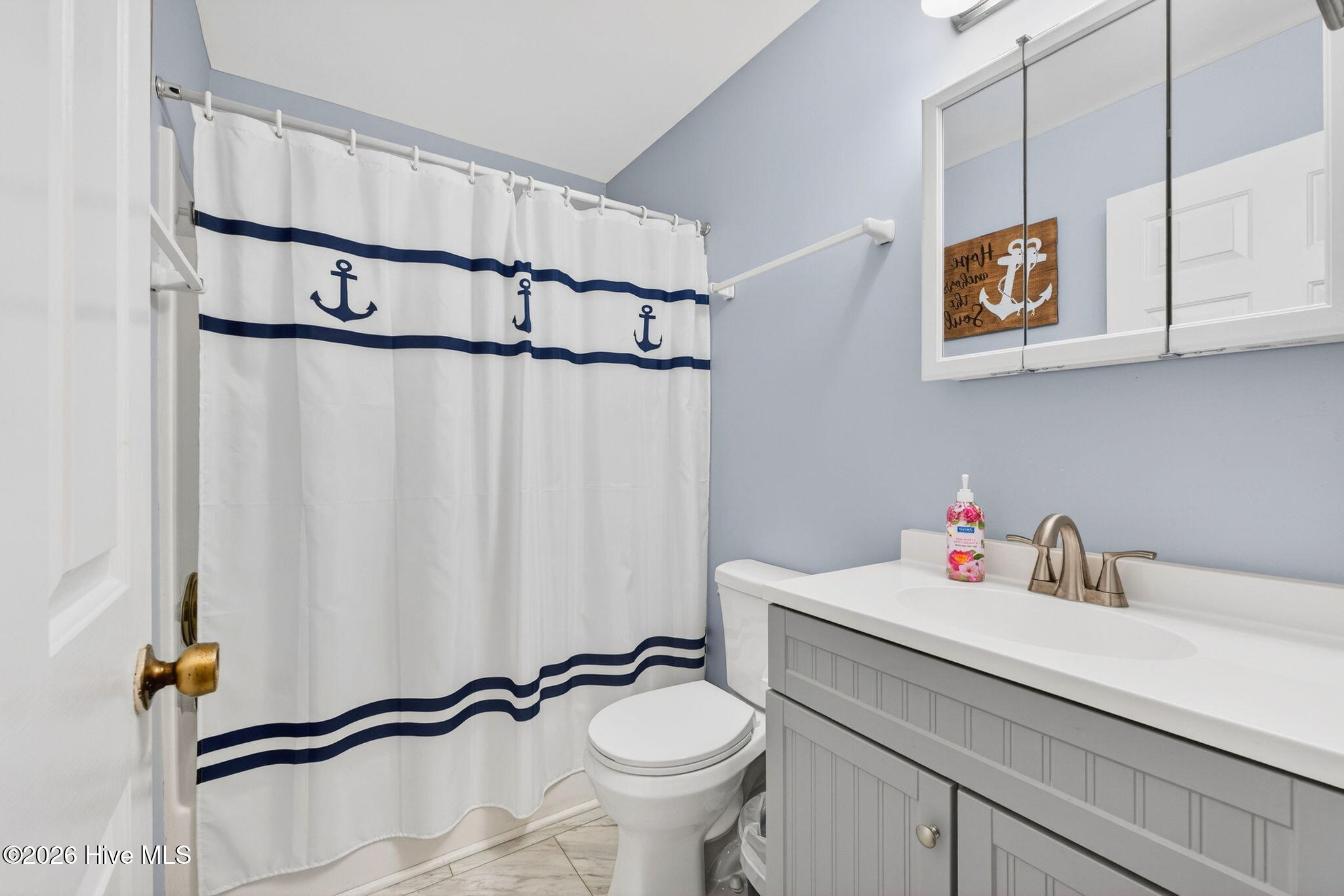 100558118 | Photo 21