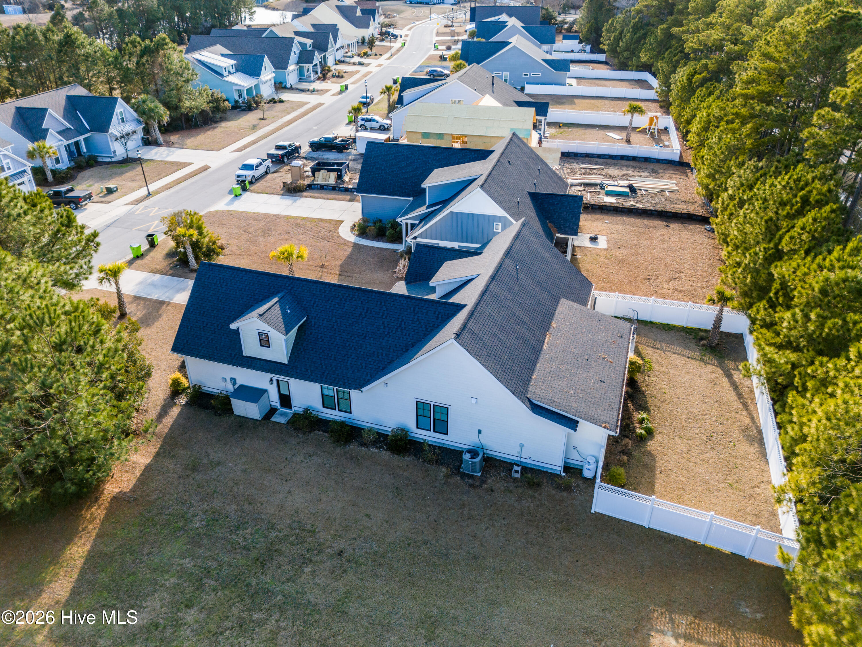 100556741 | Photo 48