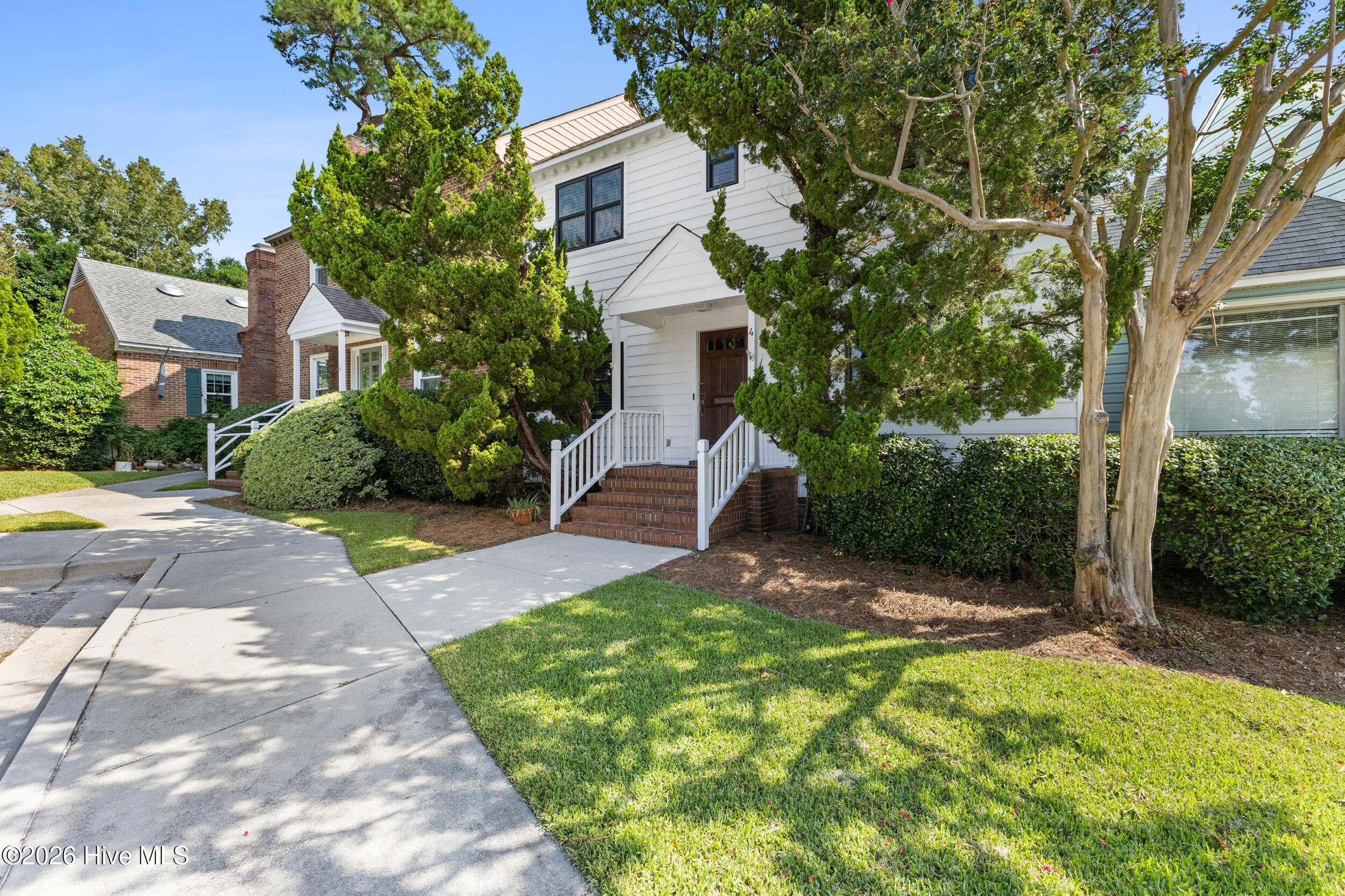 4 Saint Marys Place, Wilmington, NC 28403 – photo 1 of 2: 2_img_2807