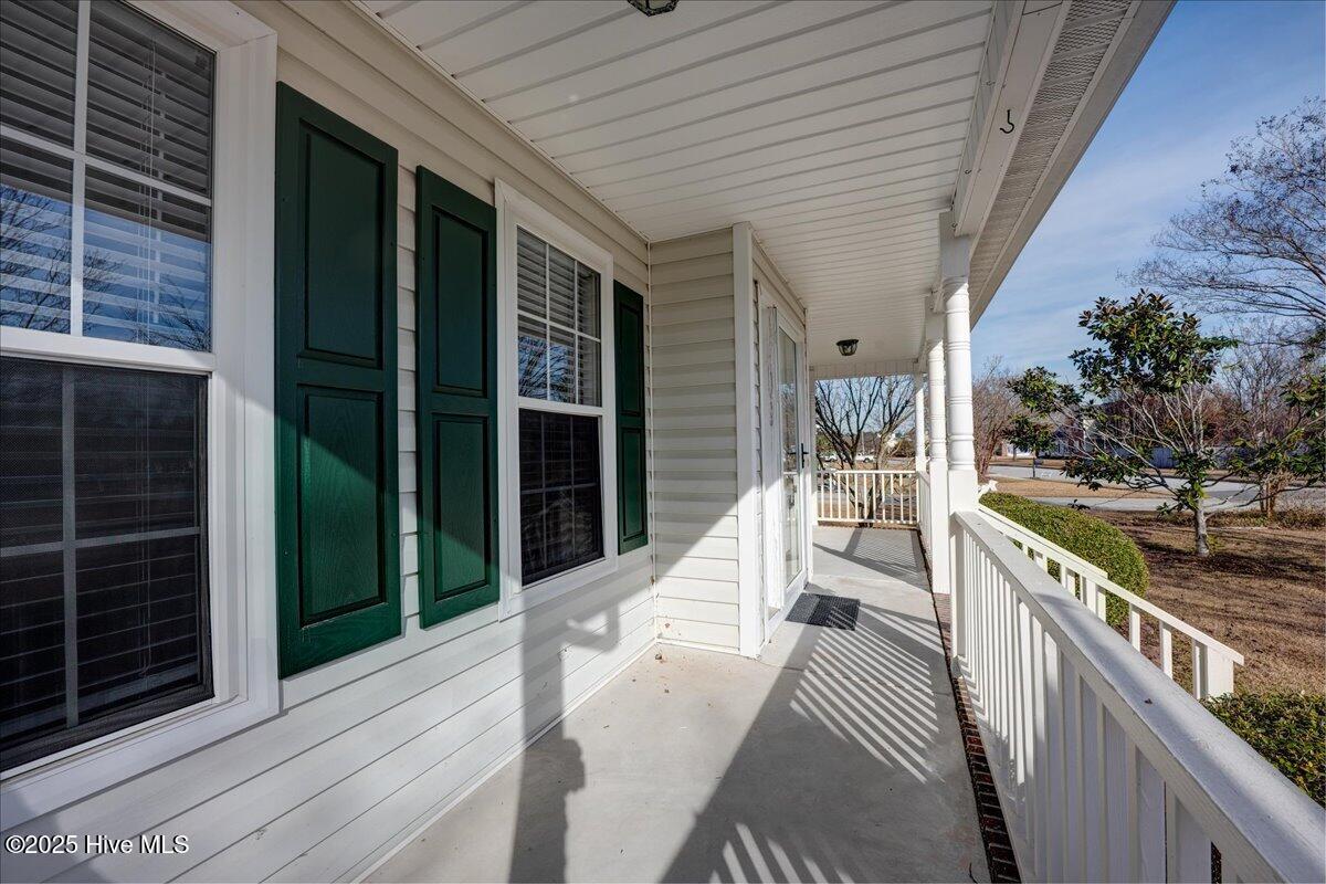 100546036 | Photo 11