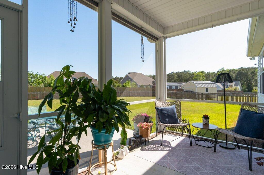 100569625 | Photo 40