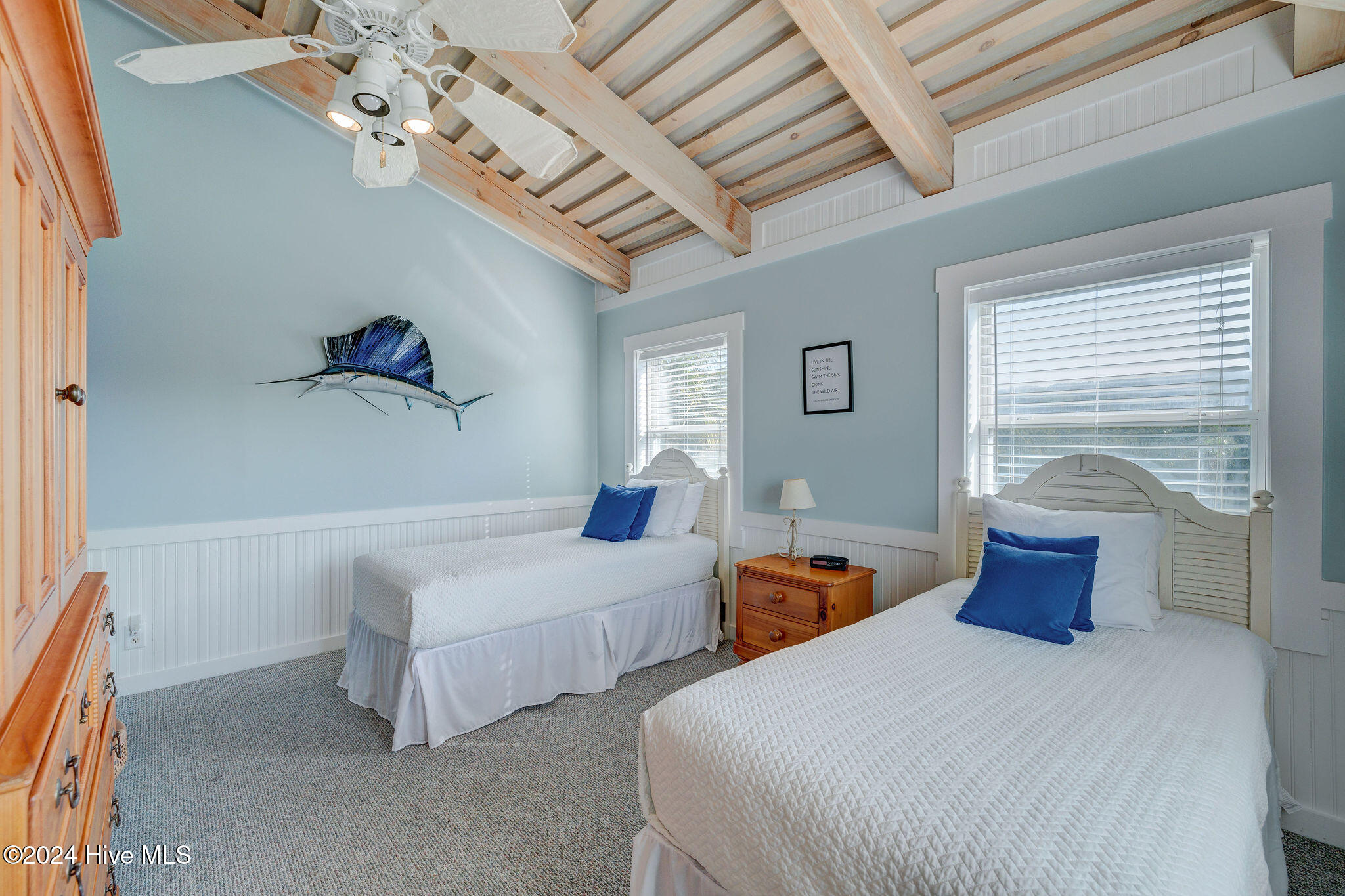 100526759 | Photo 35