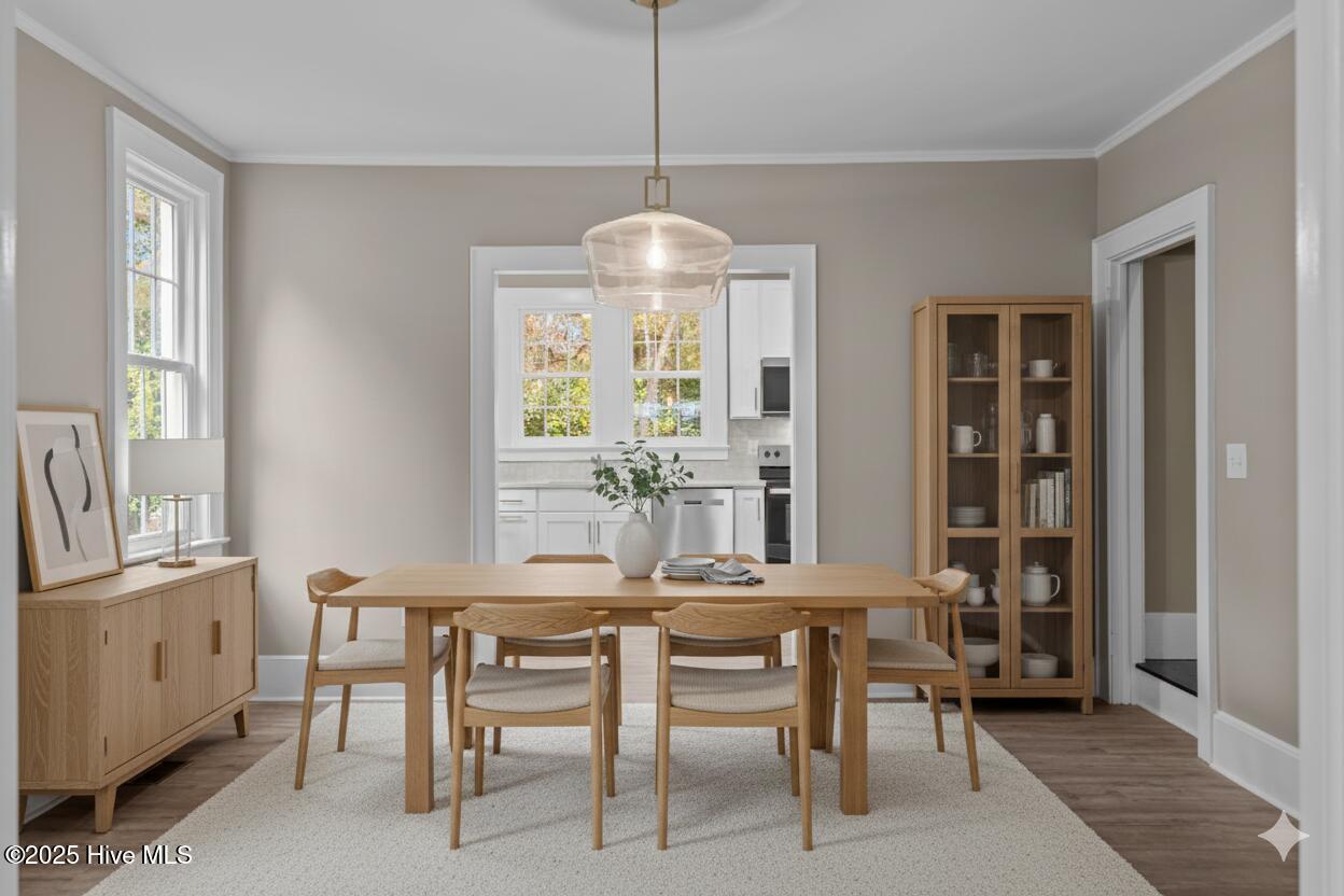 100542259 | Photo 11