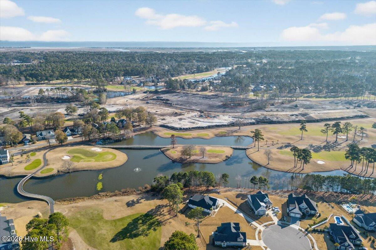 100548349 | Photo 68