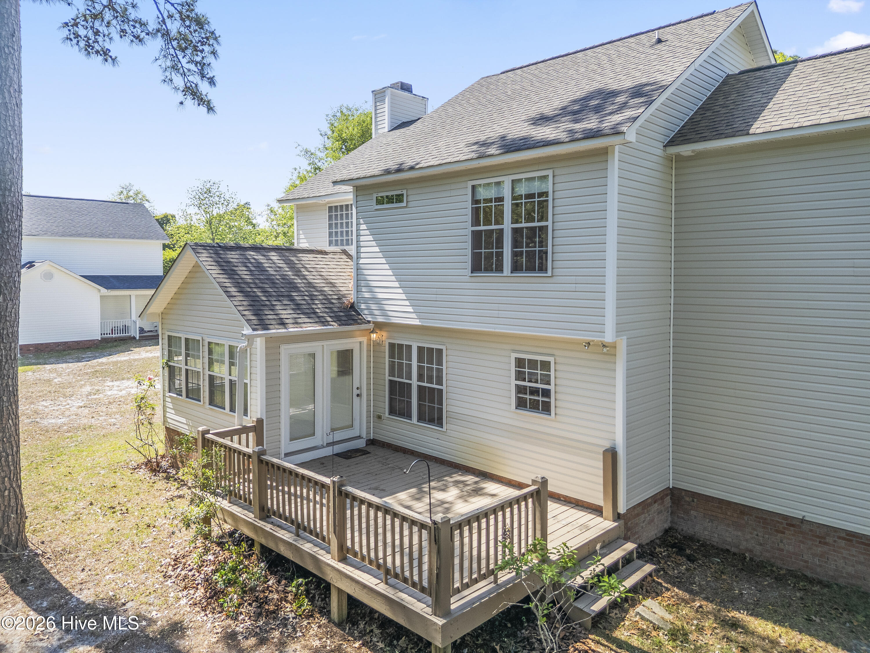 100570640 | Photo 58