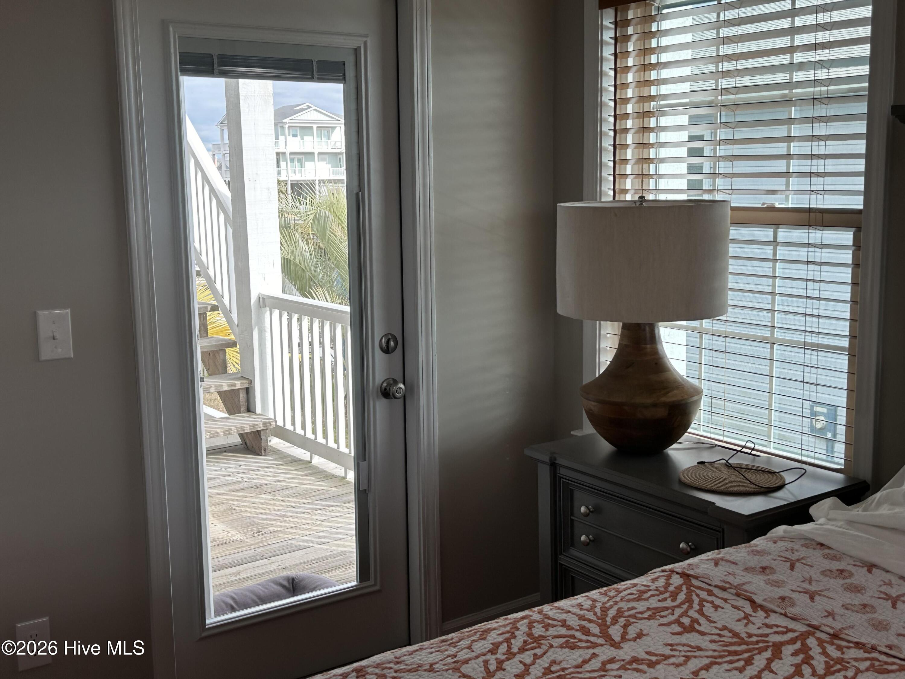 100553308 | Photo 13