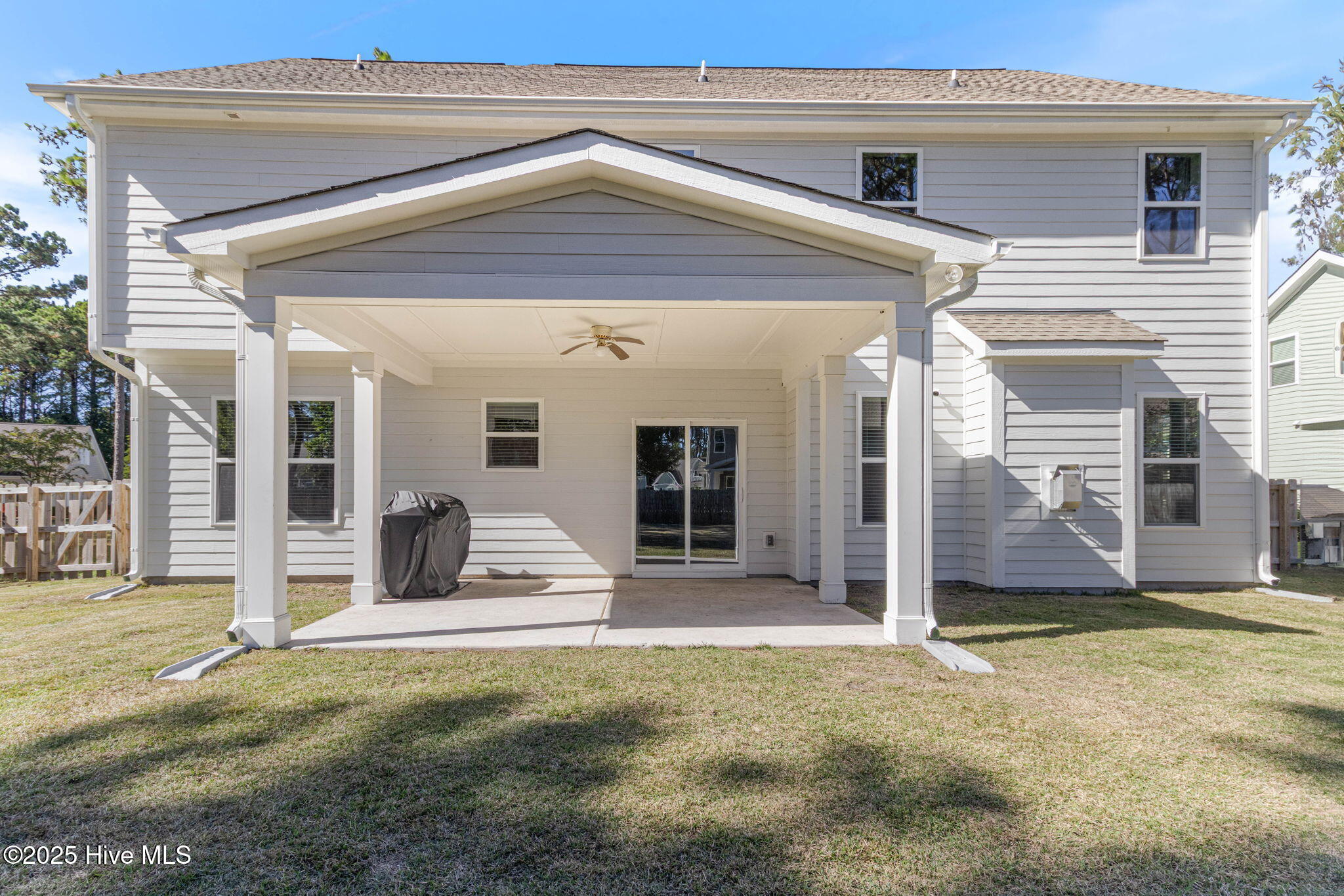 100536642 | Photo 37