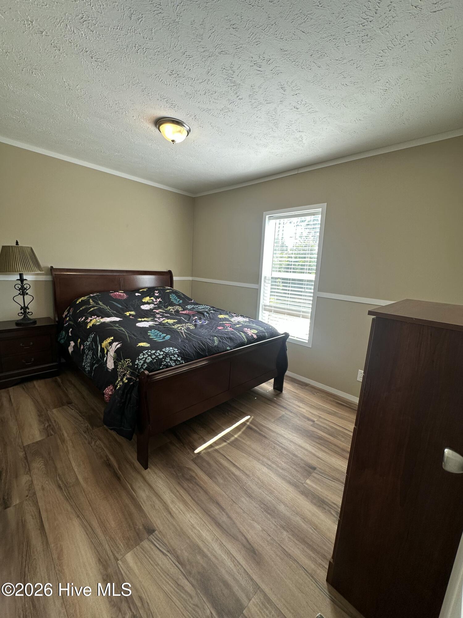 100570080 | Photo 19