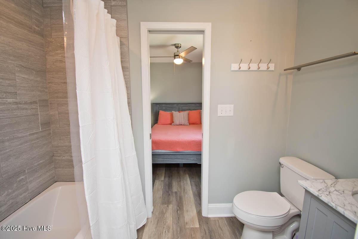 100528941 | Photo 31