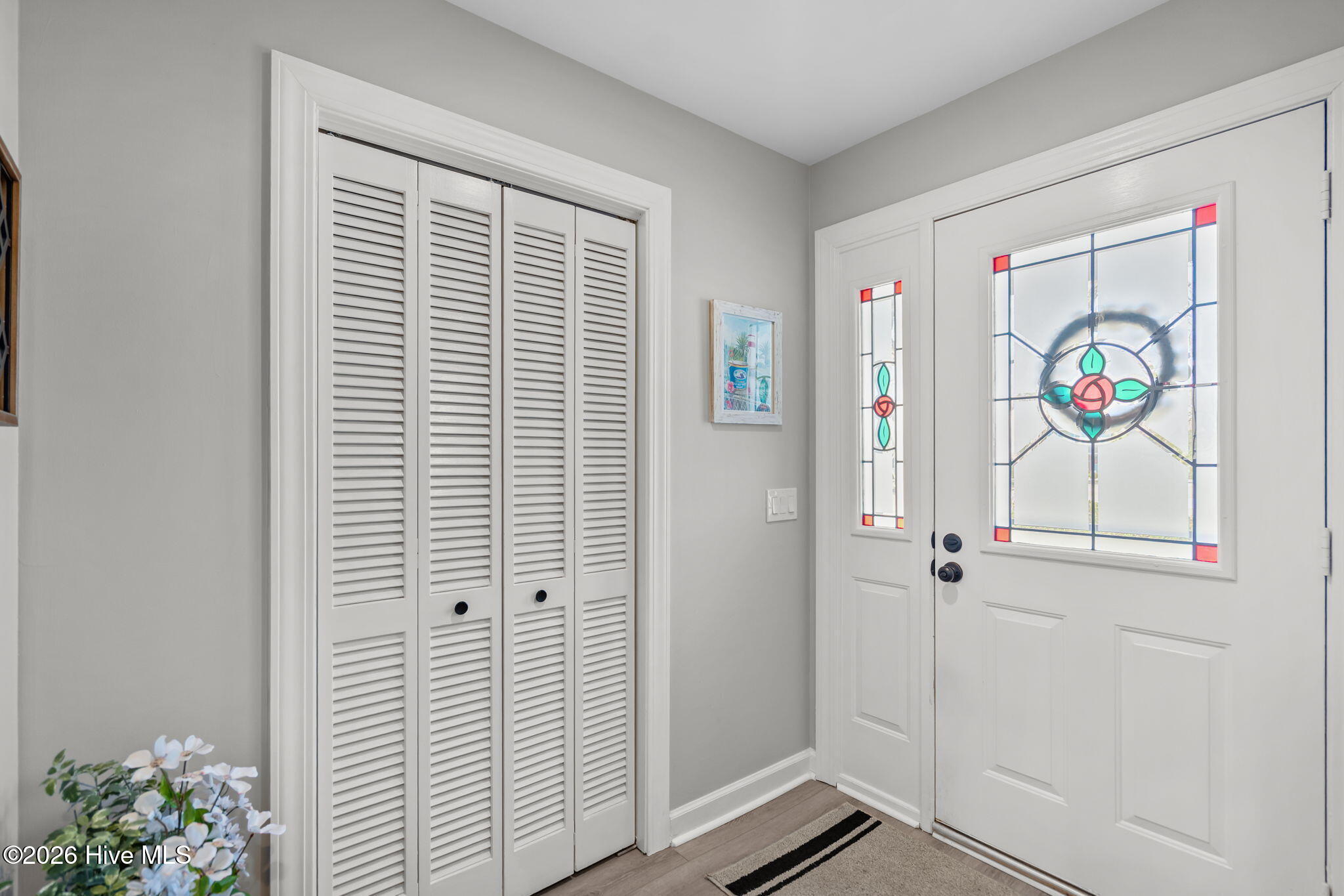 100557388 | Photo 33