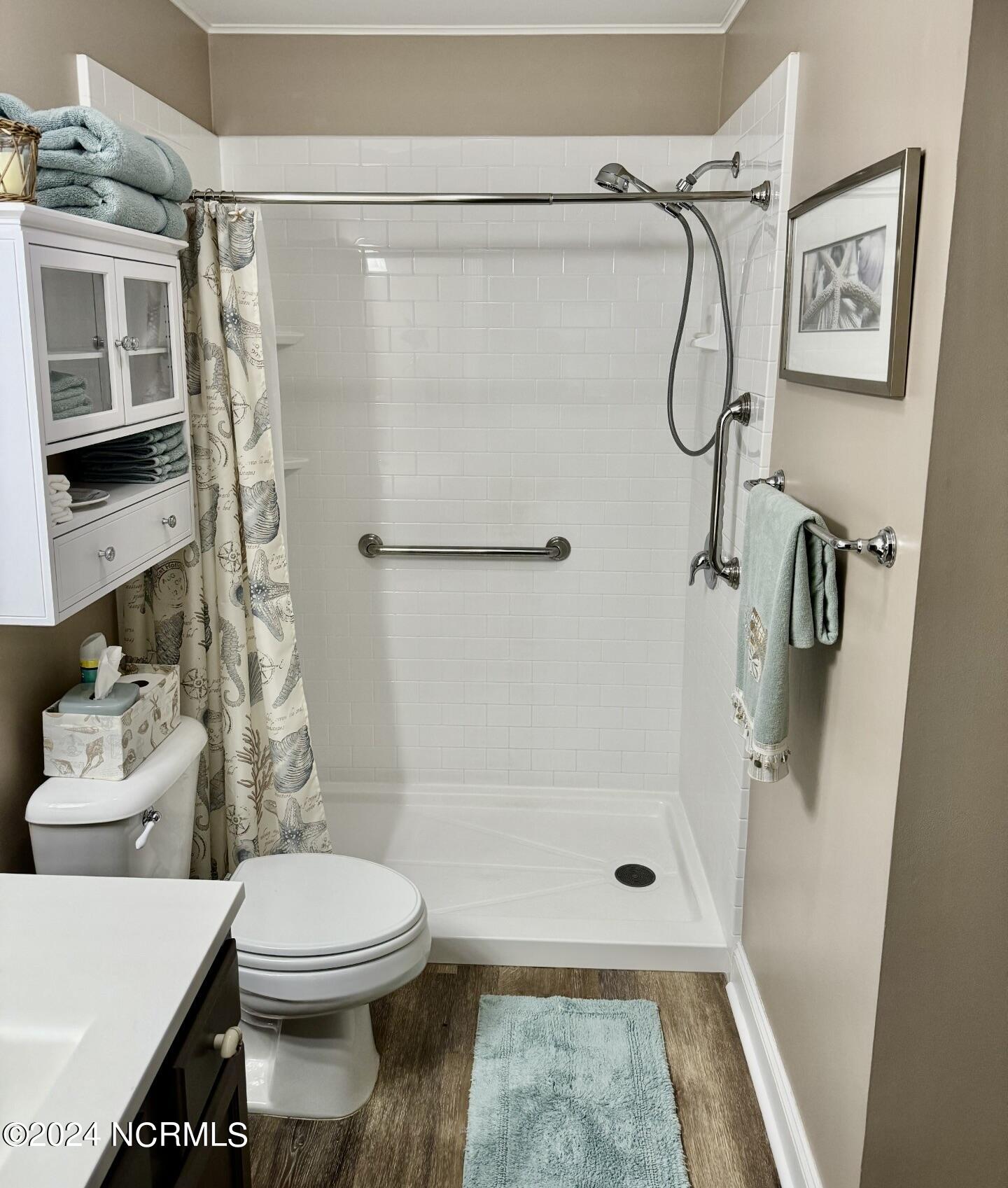 100467588 | Photo 26