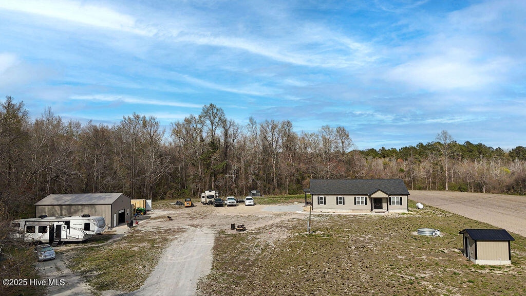 1560 White Oak River Road,Maysville