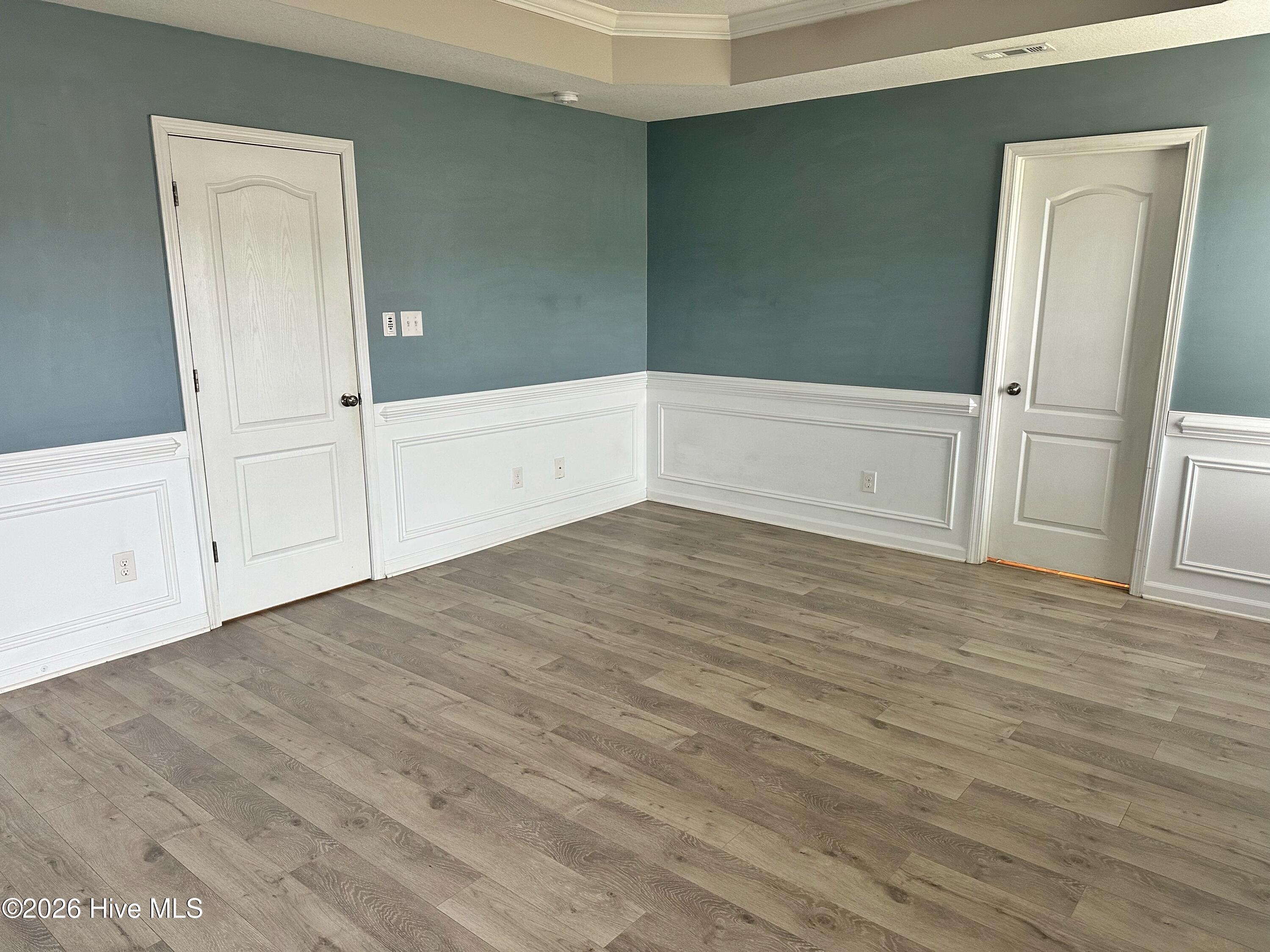 100561709 | Photo 13