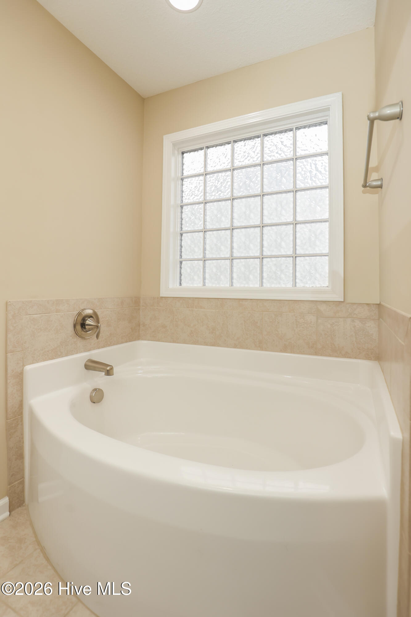 100562505 | Photo 27