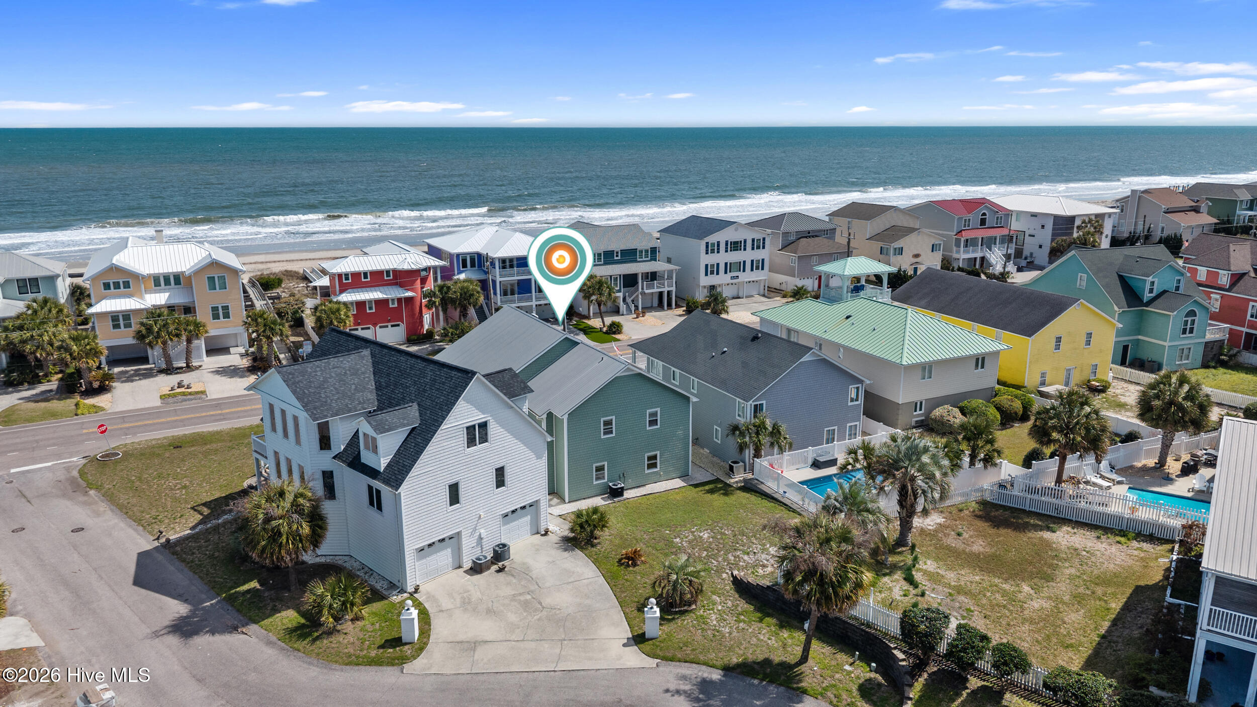 100561472 | Photo 52