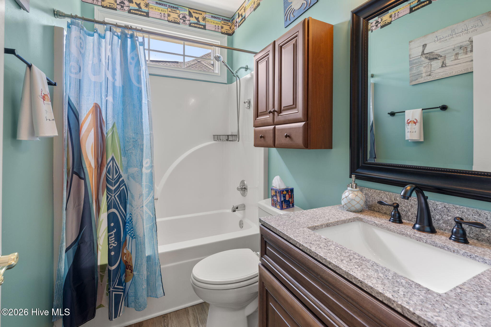 100563951 | Photo 37