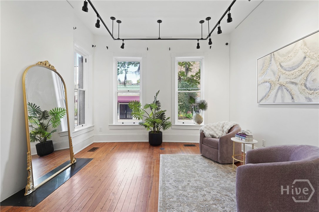 415 Whitaker Street, Savannah, GA, 31401