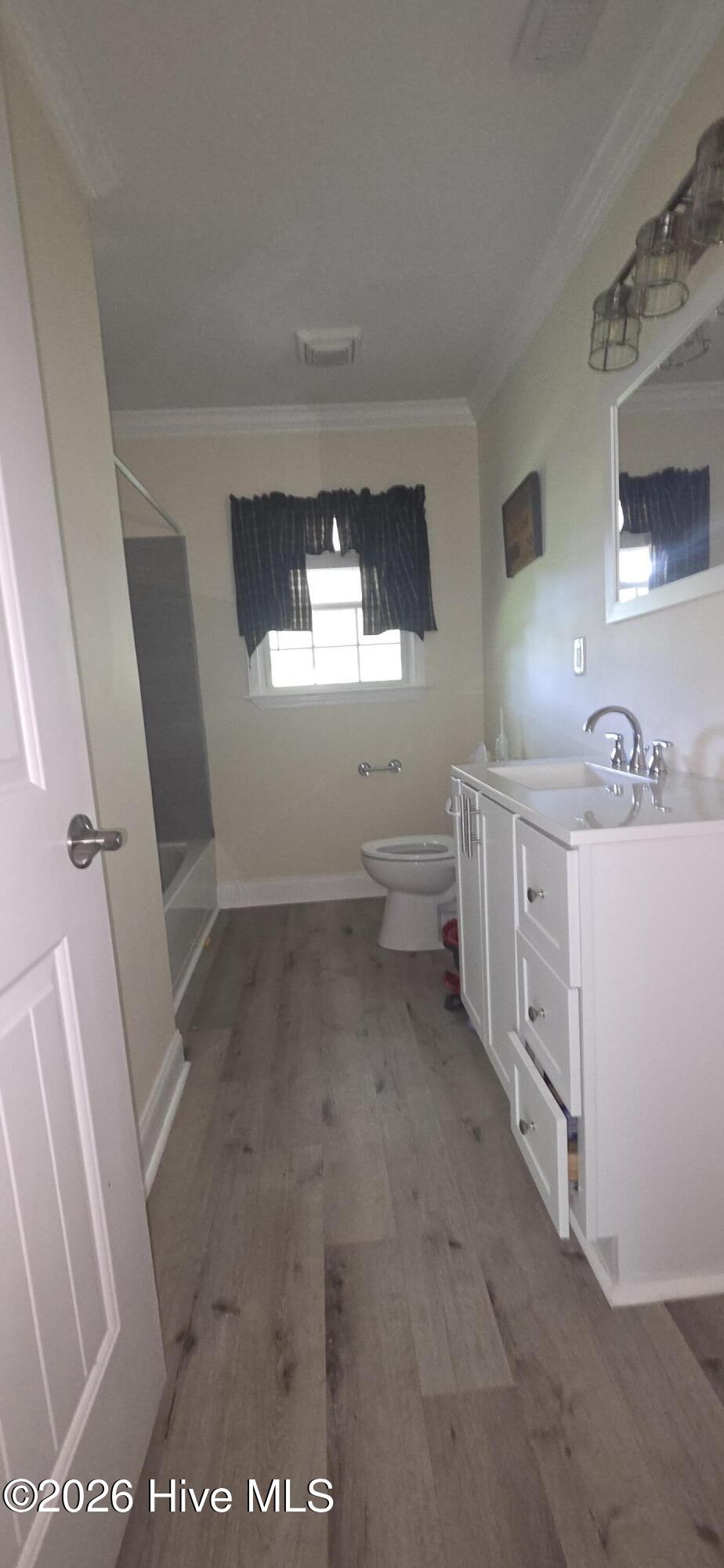 Hall Bathroom