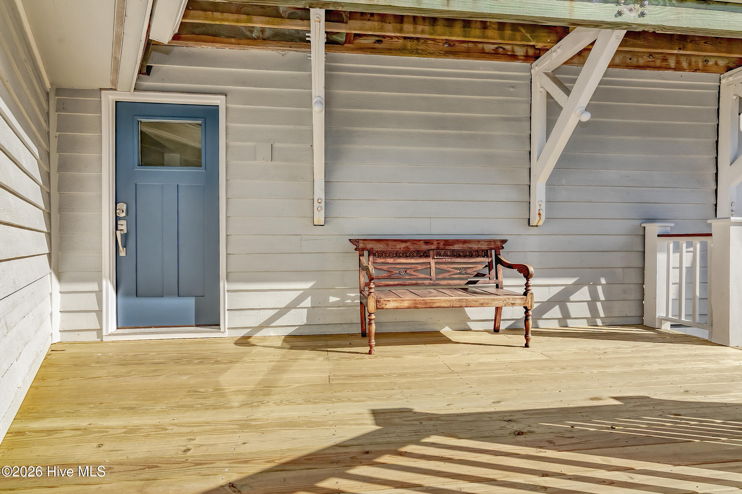 100560271 | Photo 55