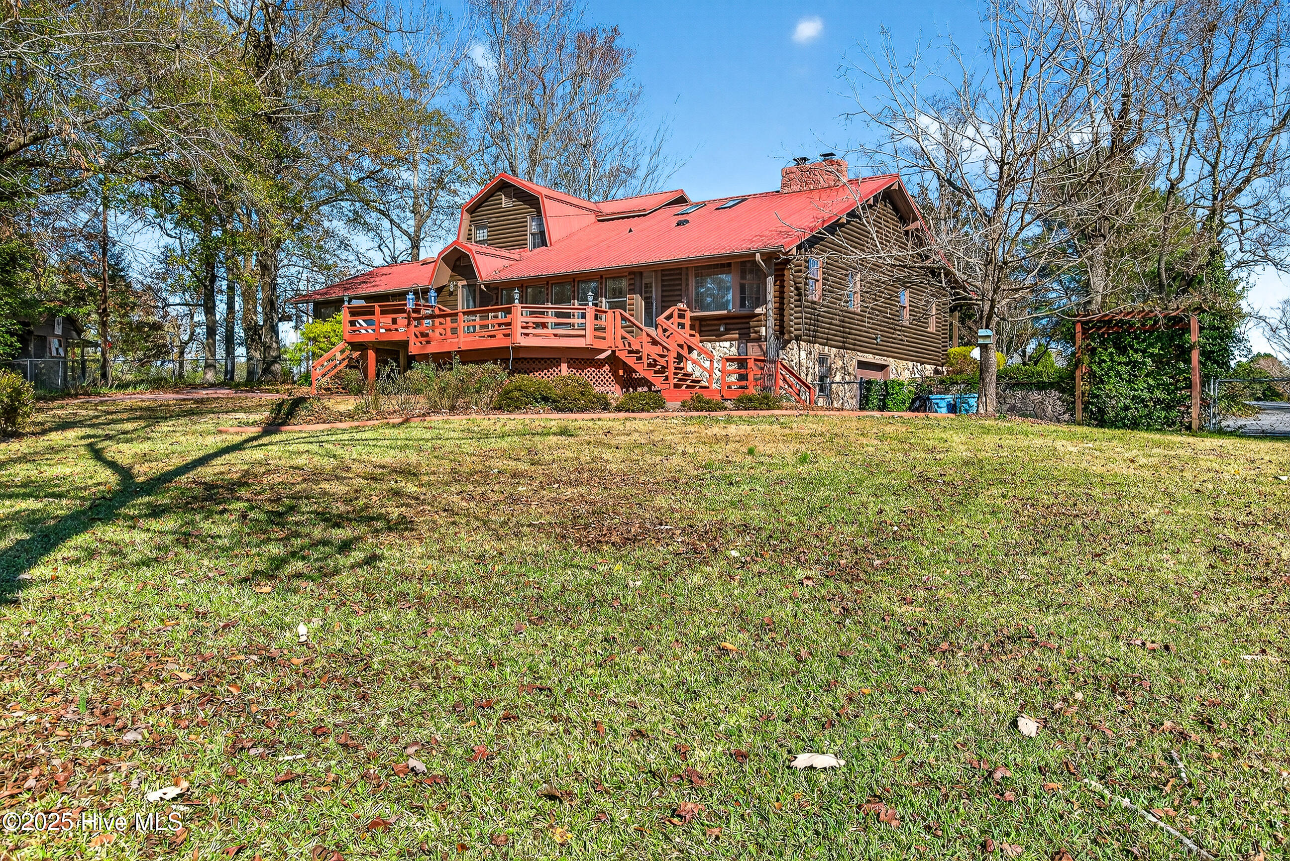 100556020 | Photo 42