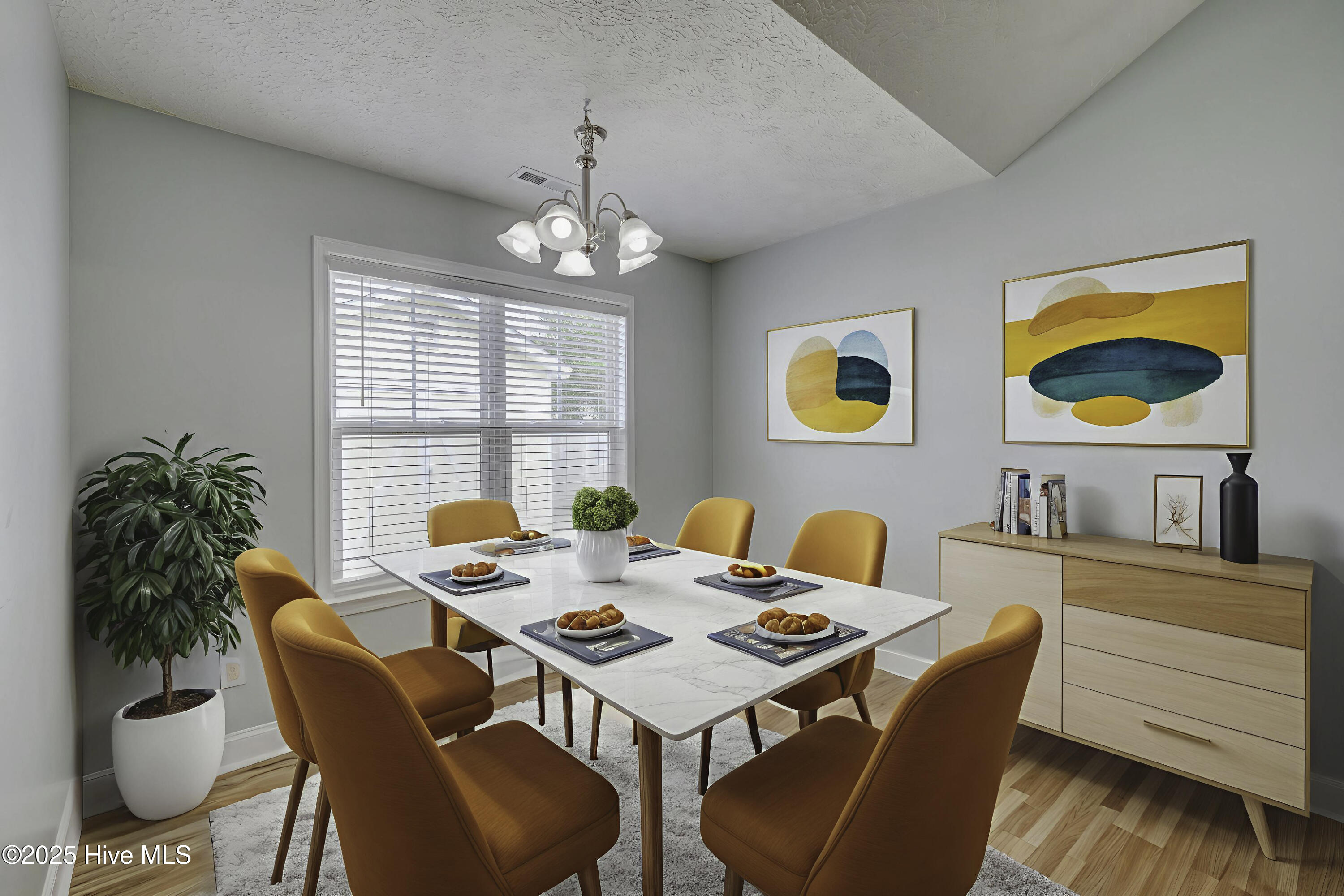 719 Saint Vincent Drive, Wilmington, NC 28412 – photo 11: 719StVincentDrive-22_Staged_03