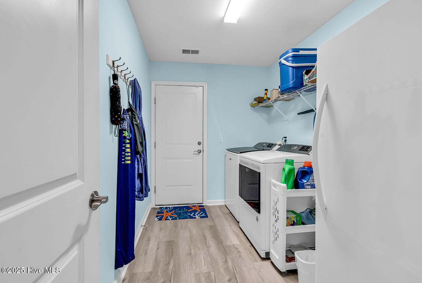 100539654 | Photo 37