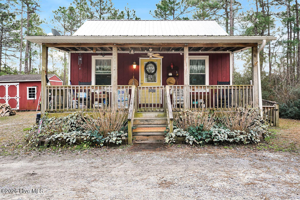 100560144 | Photo 42