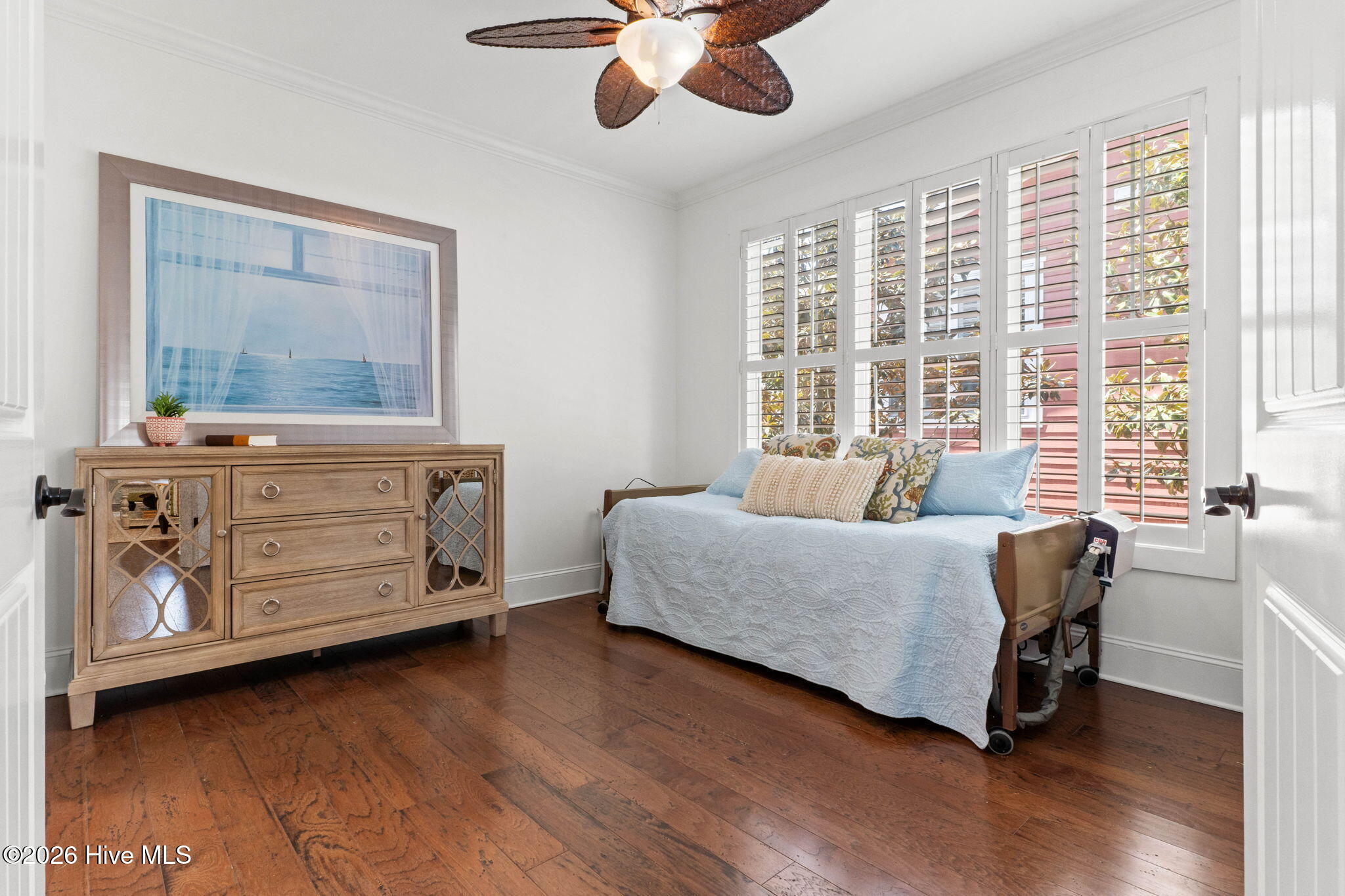 100566680 | Photo 29