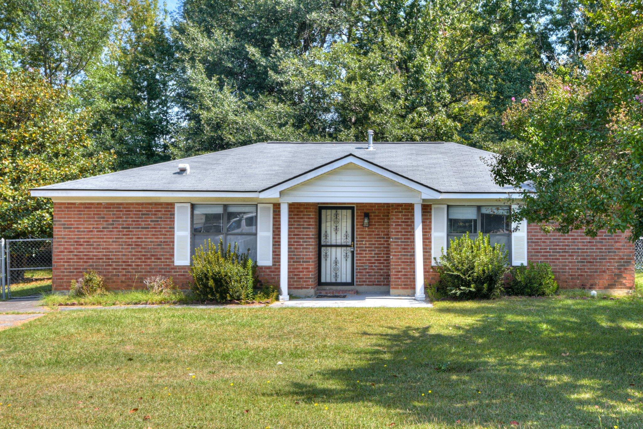 Property at 3326 Saddlebrook Drive