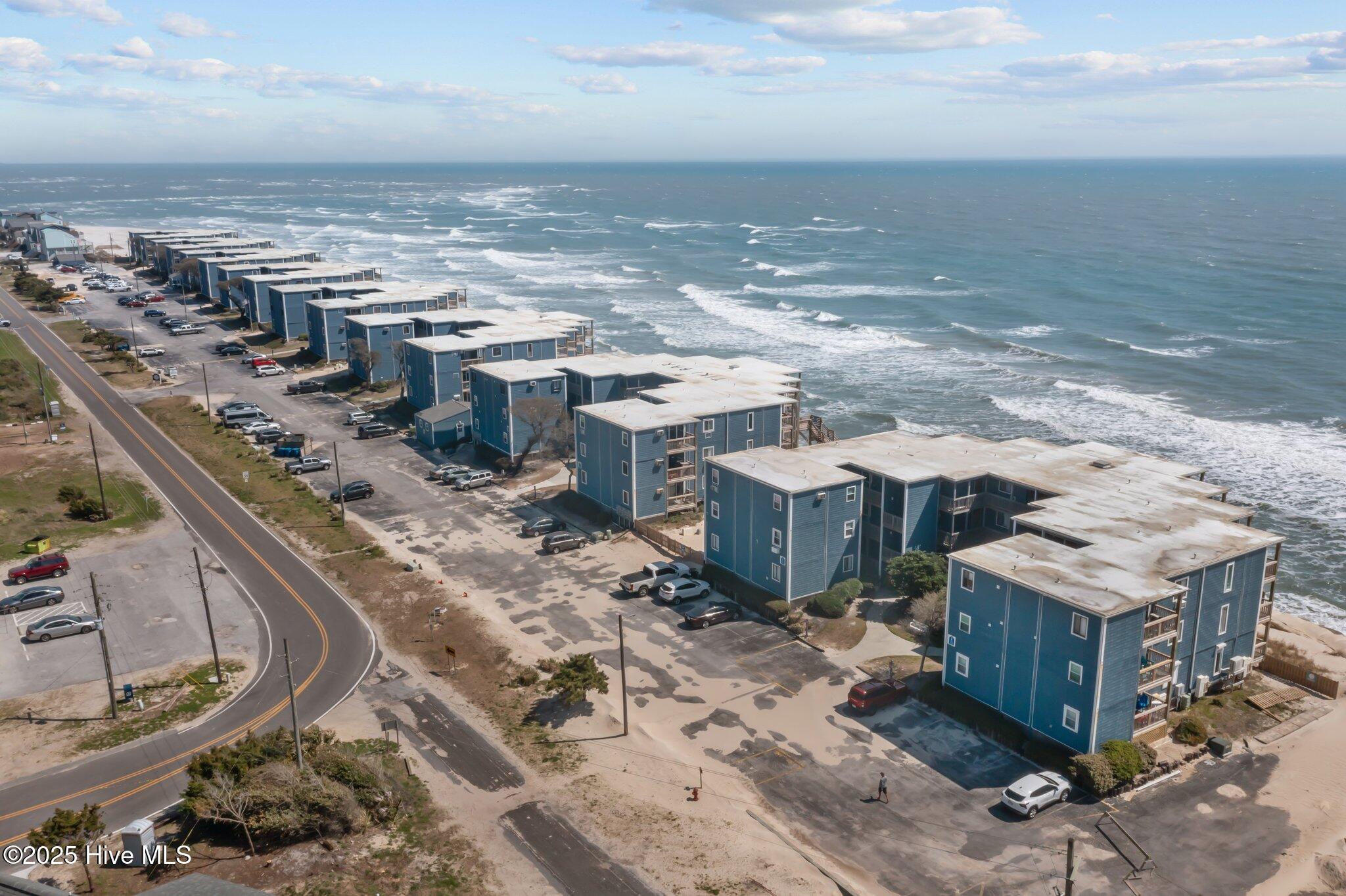 100496377 | Photo 46